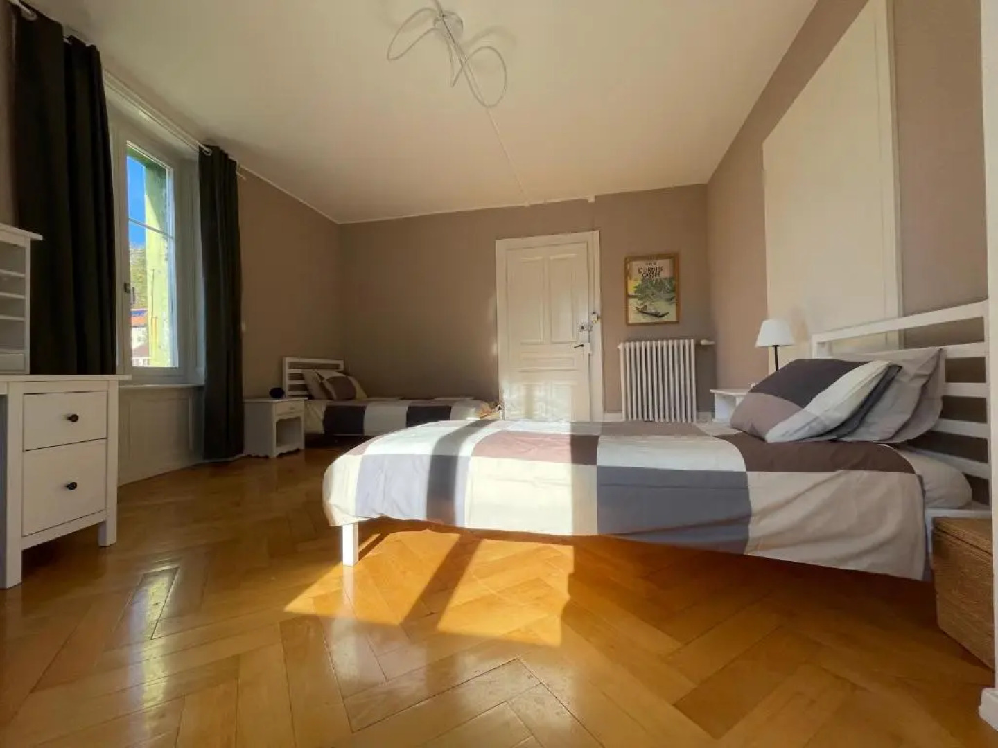 Le Locle : bel appartement chaleureux