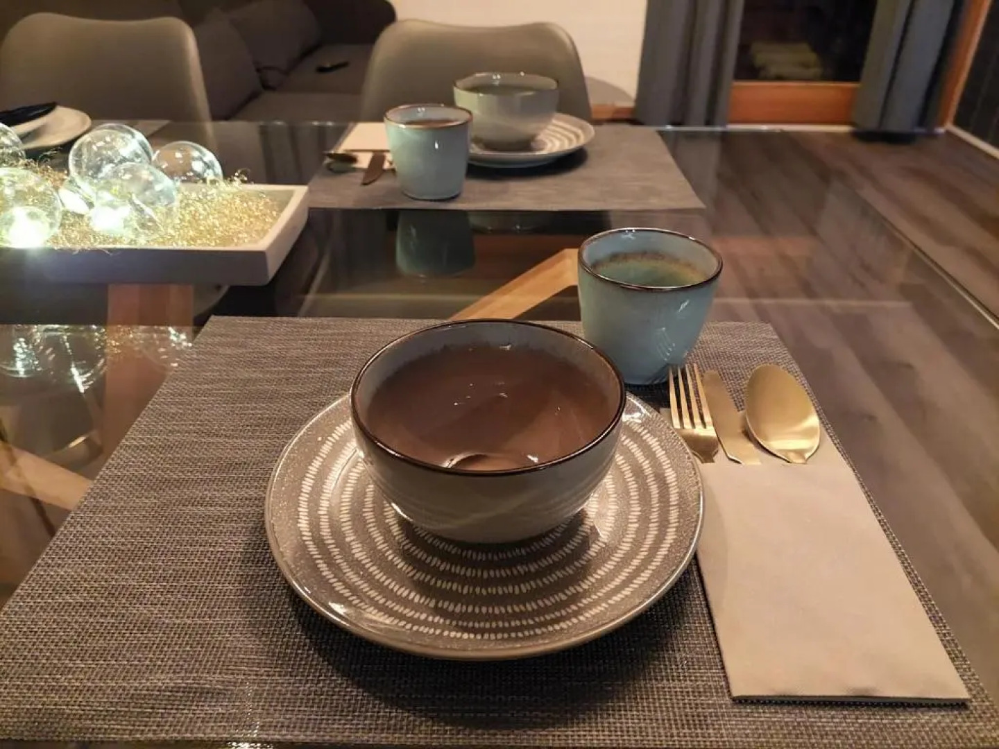 LAAX central holiday apartment with pool & sauna