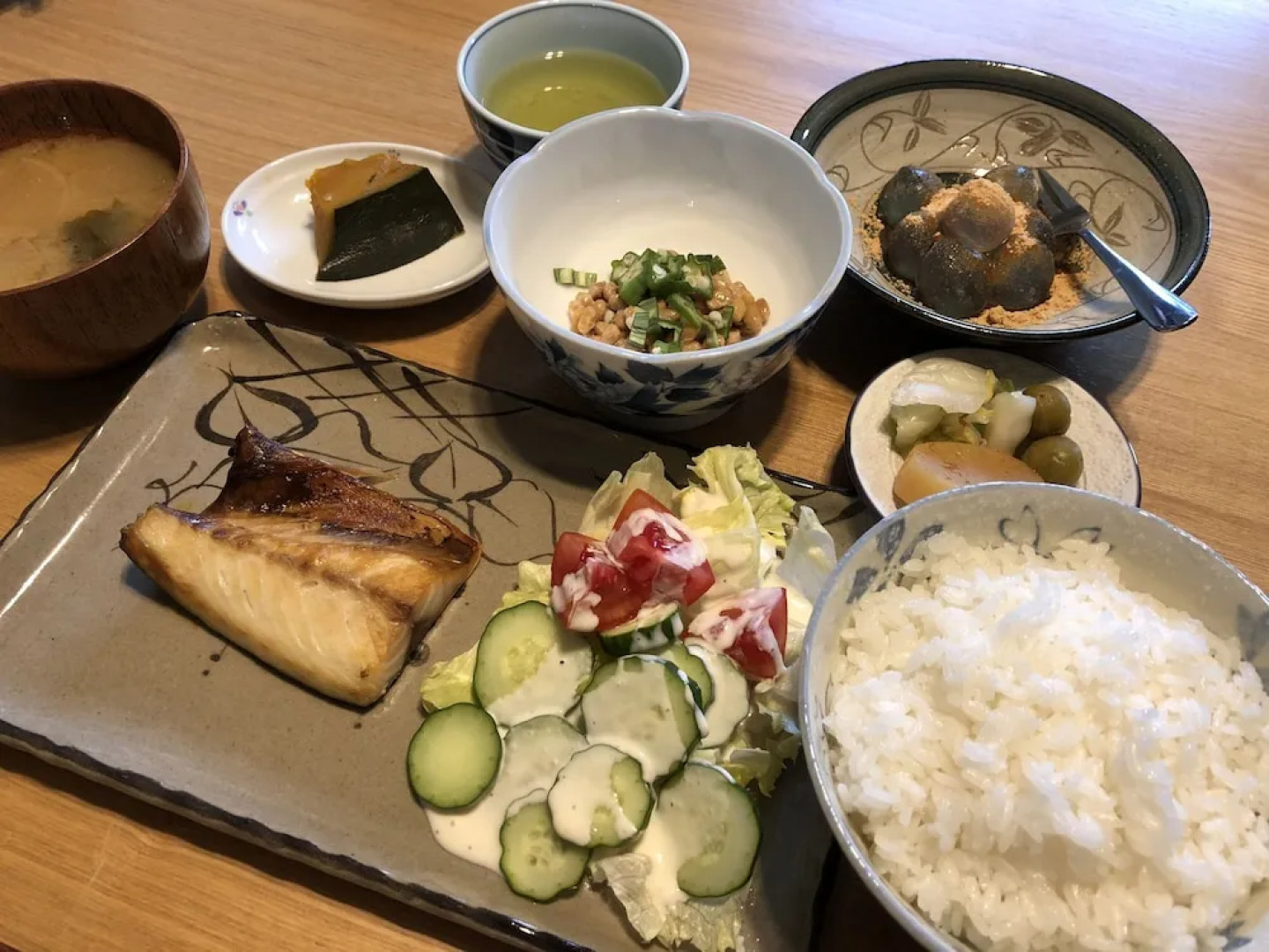 Share Creative&Bed 'adonoan'