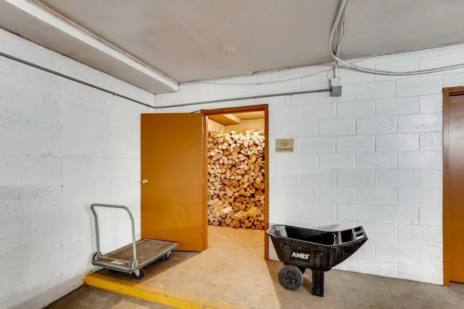 Cimarron 403 by RedAwning