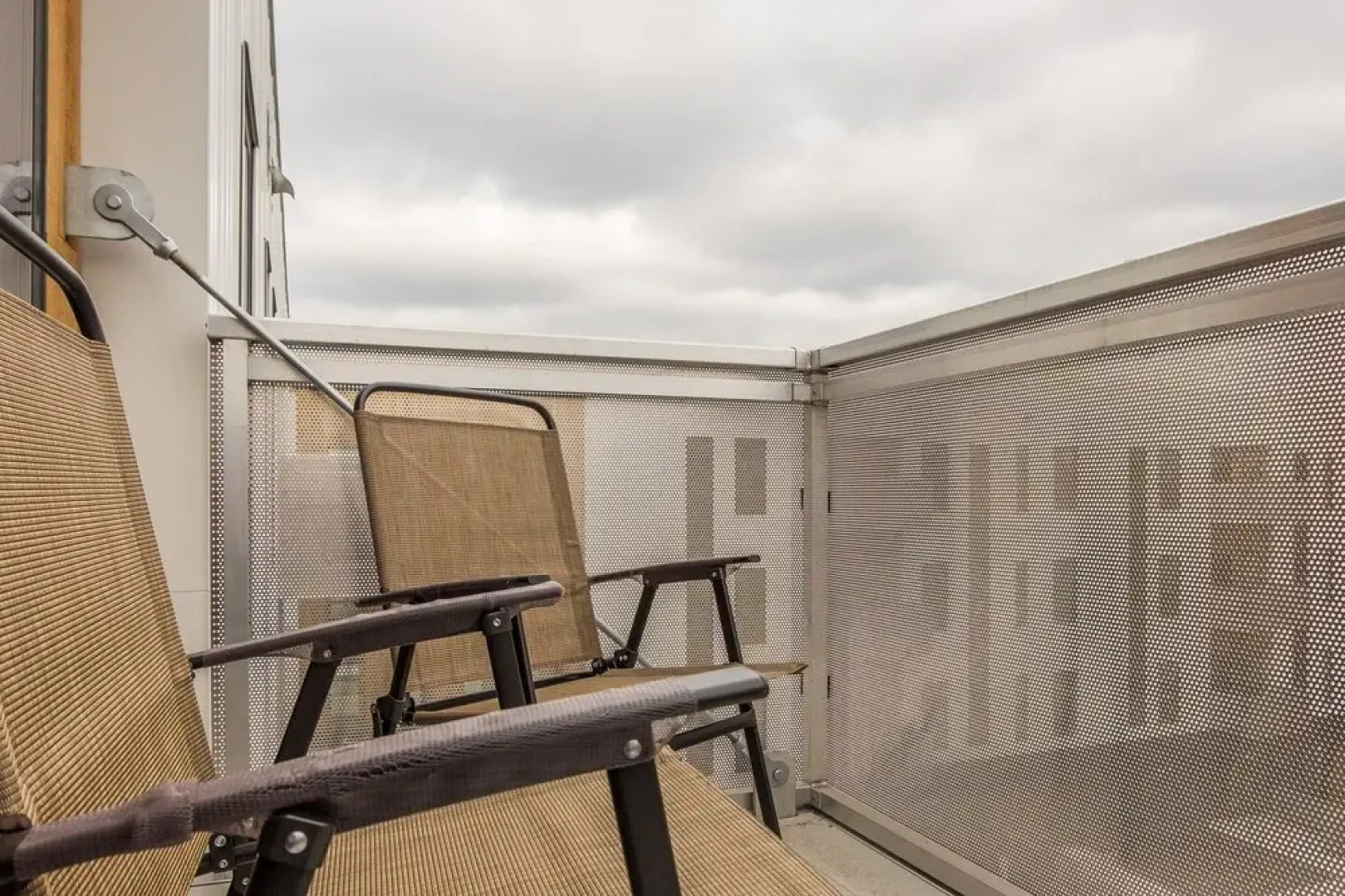 FRONTDESK Rowat Lofts East Village Des Moines