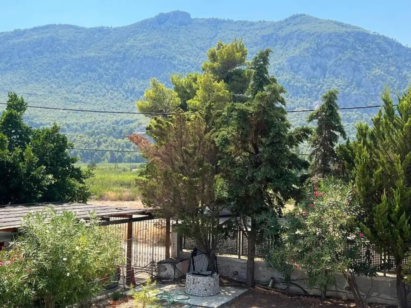 Seaside House in Psatha