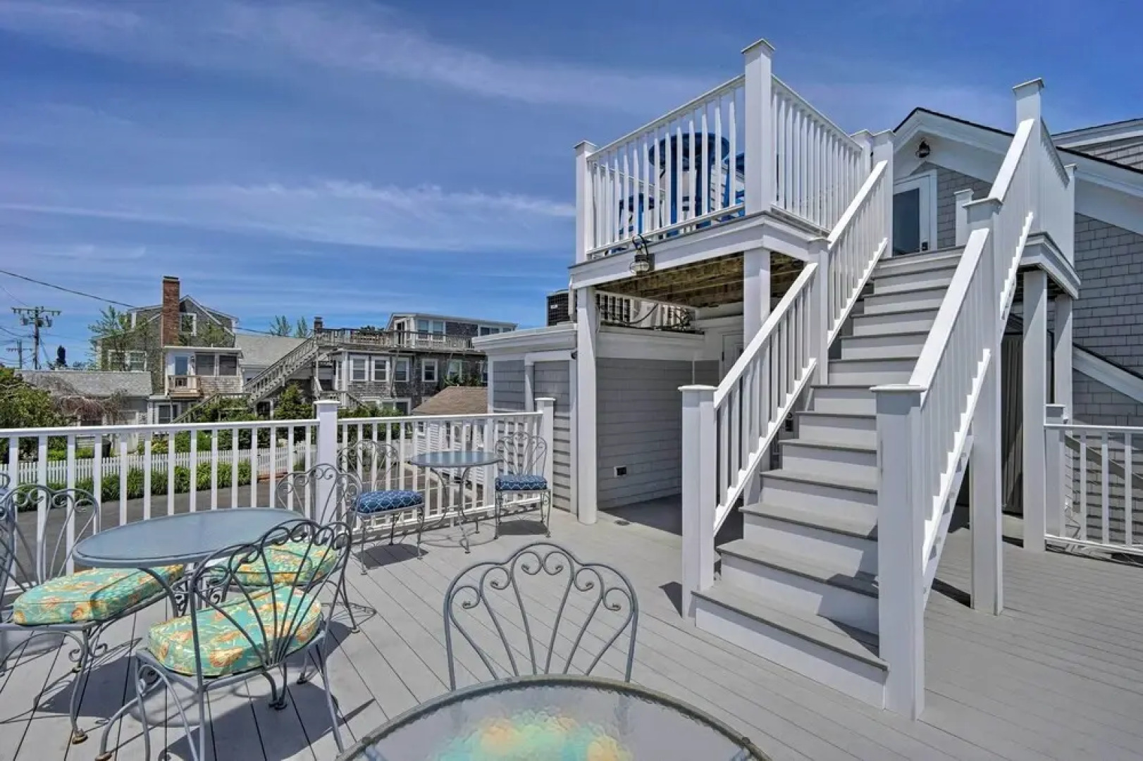 Splendid Provincetown Penthouse Apartment w/ Deck!