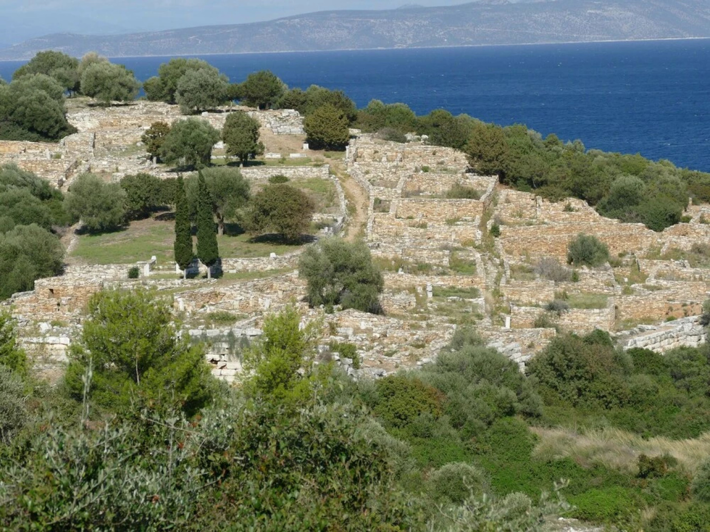 Home With Small Pool Near Athens, Easily Accessible by Public Transport