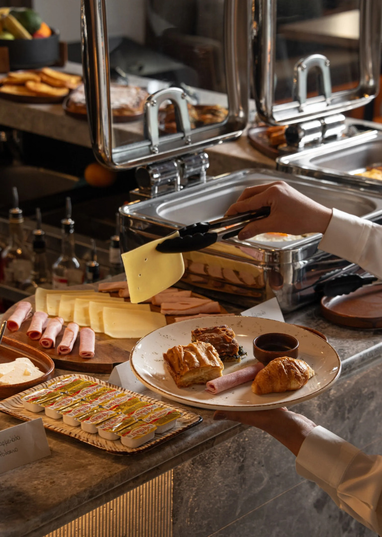 Unedo All Seasons Hotel