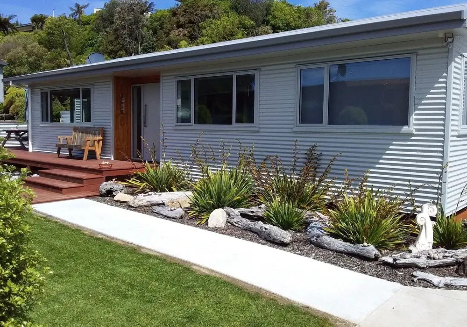 Pohara Beach Retreat