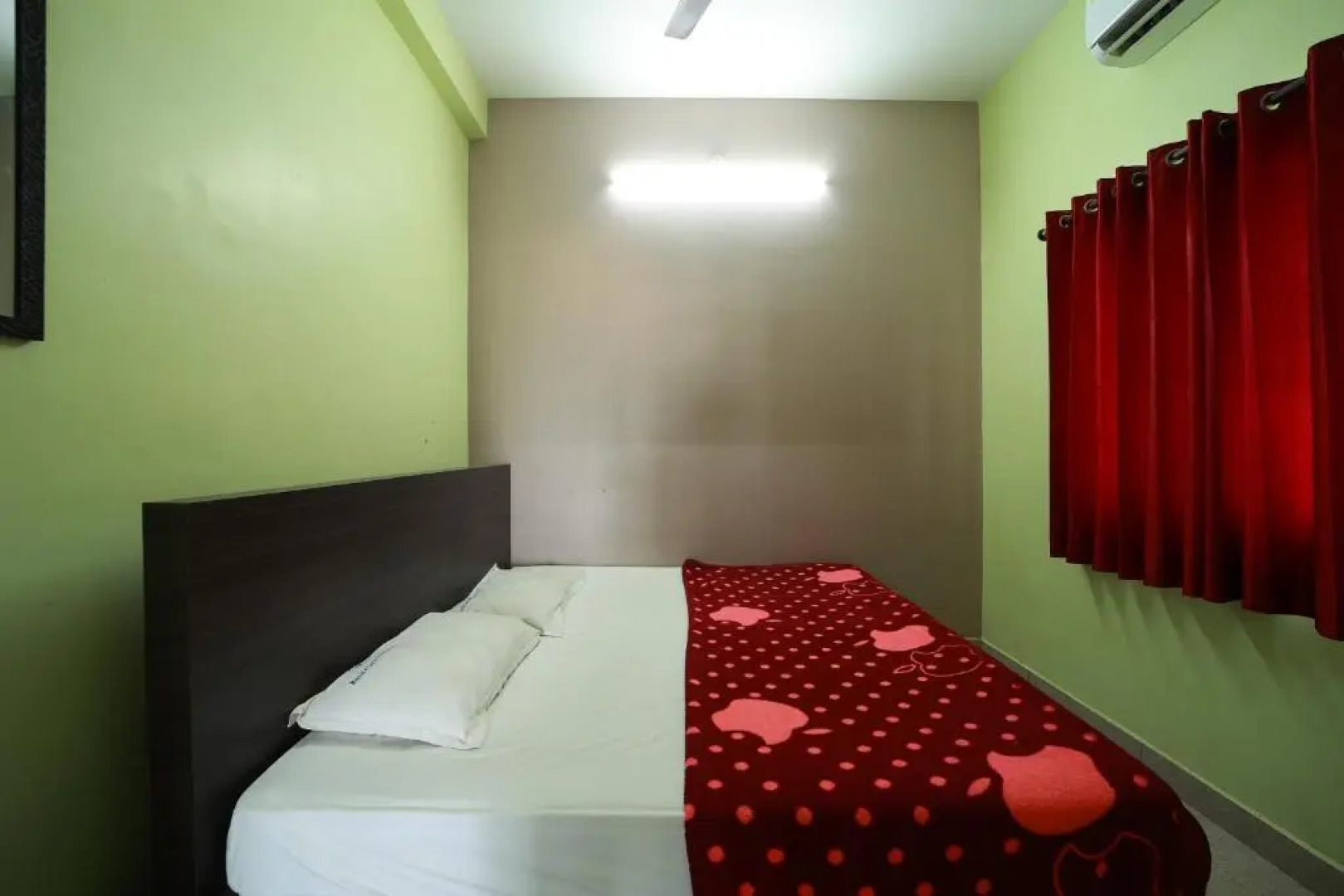 Royal Casttle Residence