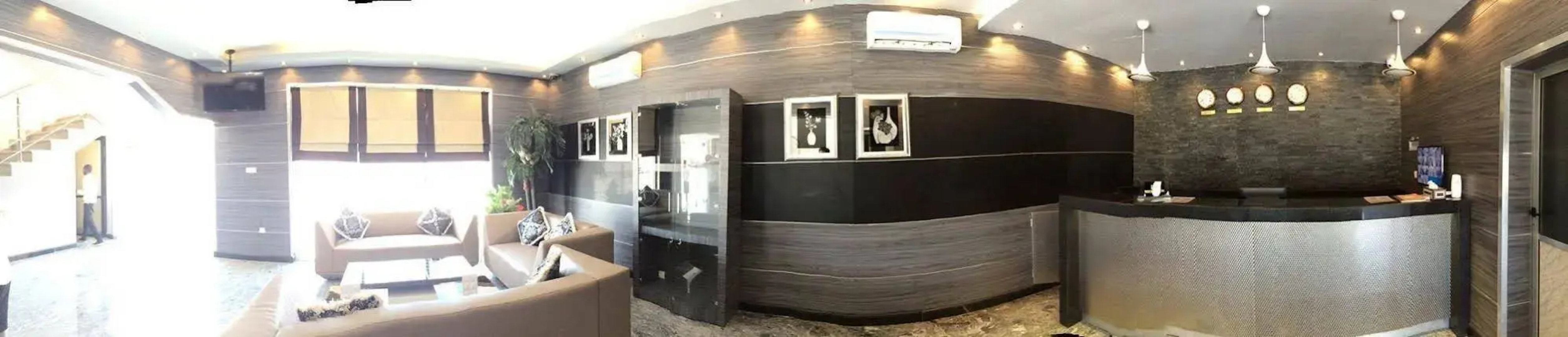 Hotel Pacific
