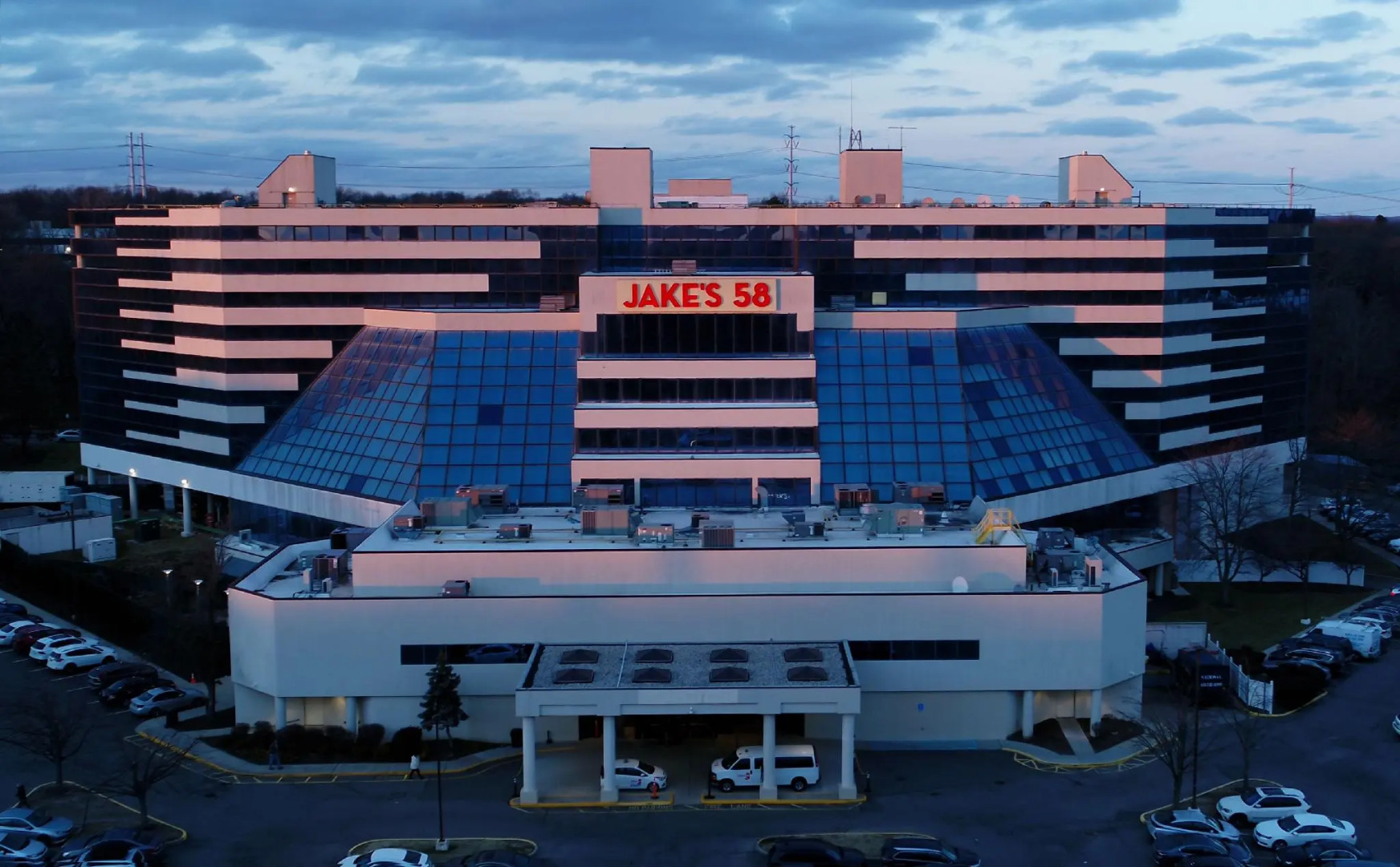 Jake's 58 Casino Hotel - Adult Only