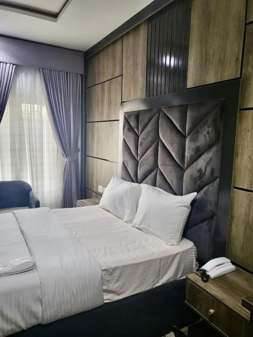 Swiss Executive Luxury Hotel