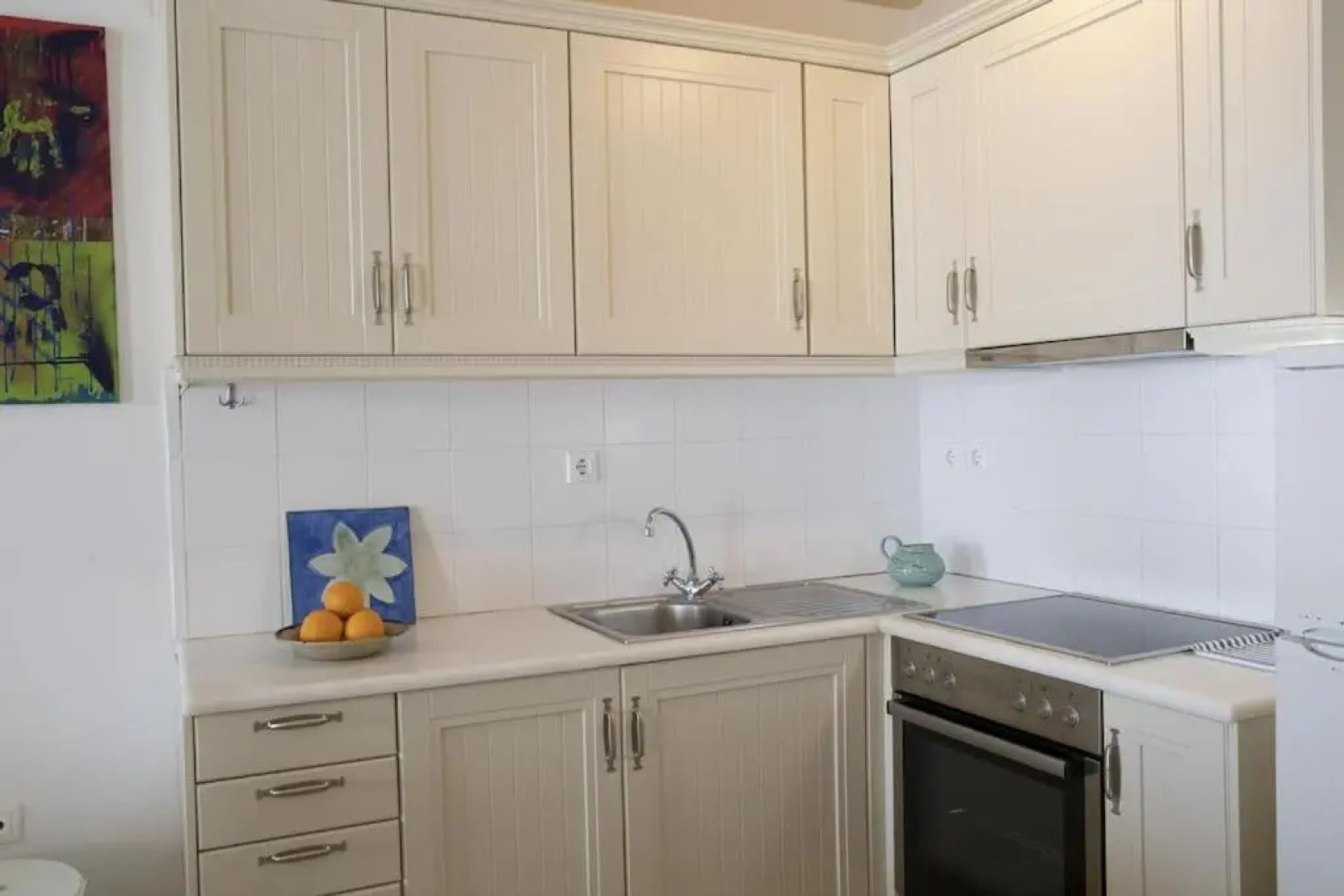 Beachfront 2br apartment - Free parking