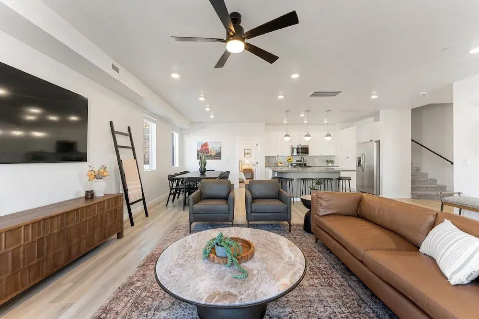 Sand Cove Retreat 5 Bedroom Townhouse