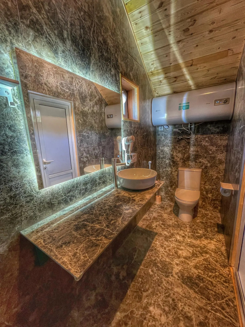 Зелёный колобок