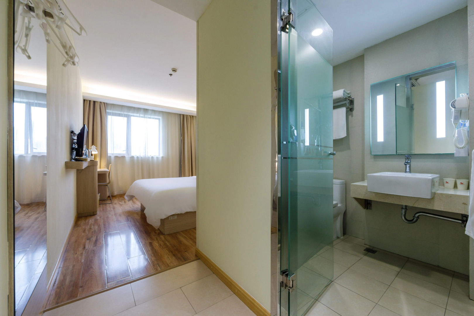 Hanting Hotel Shanghai Jiangning Road New Branch