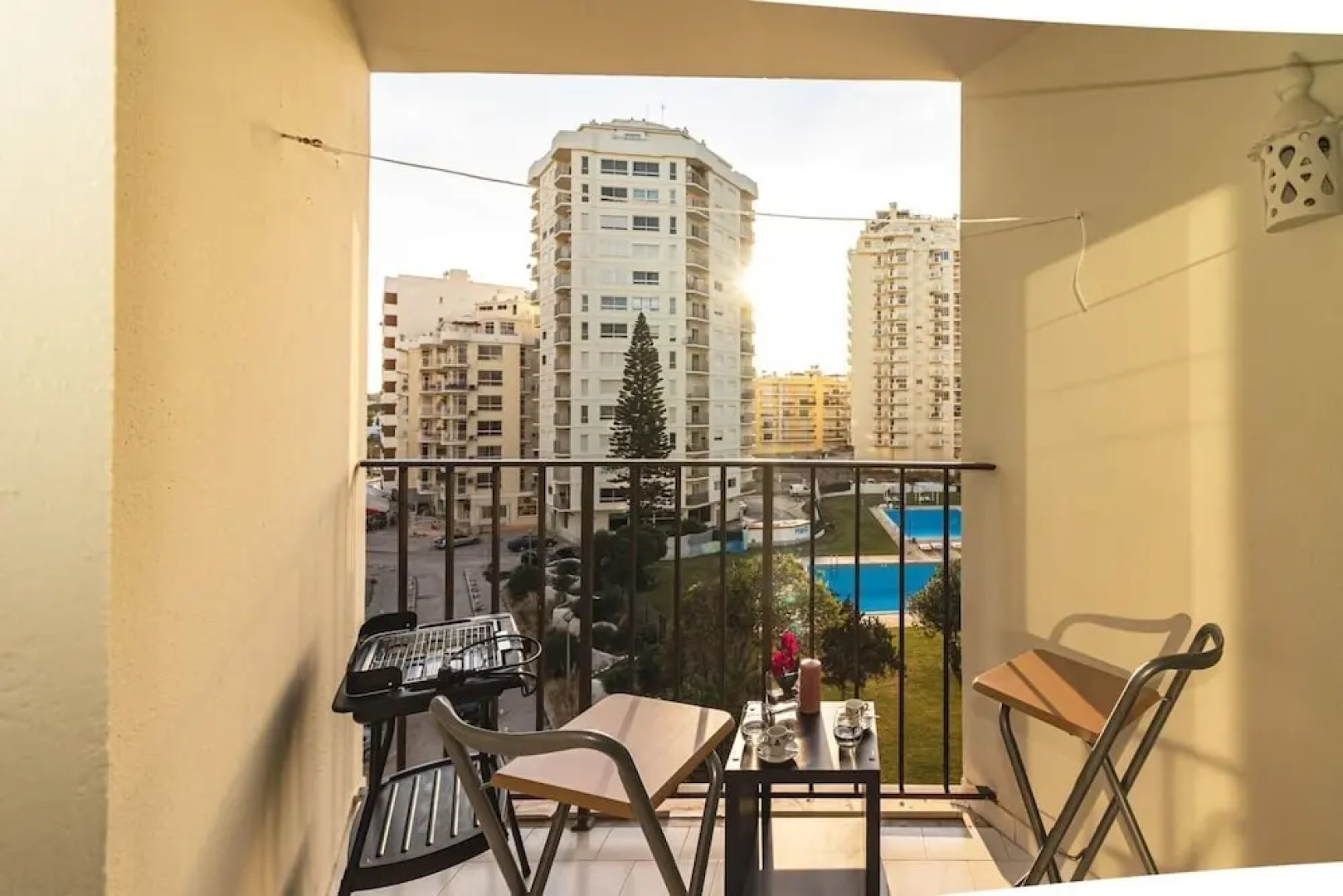 Inviting 2-bed Apartment in Armação de Pêra