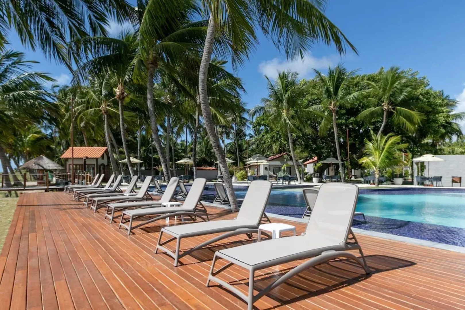 Costa Dourada Village