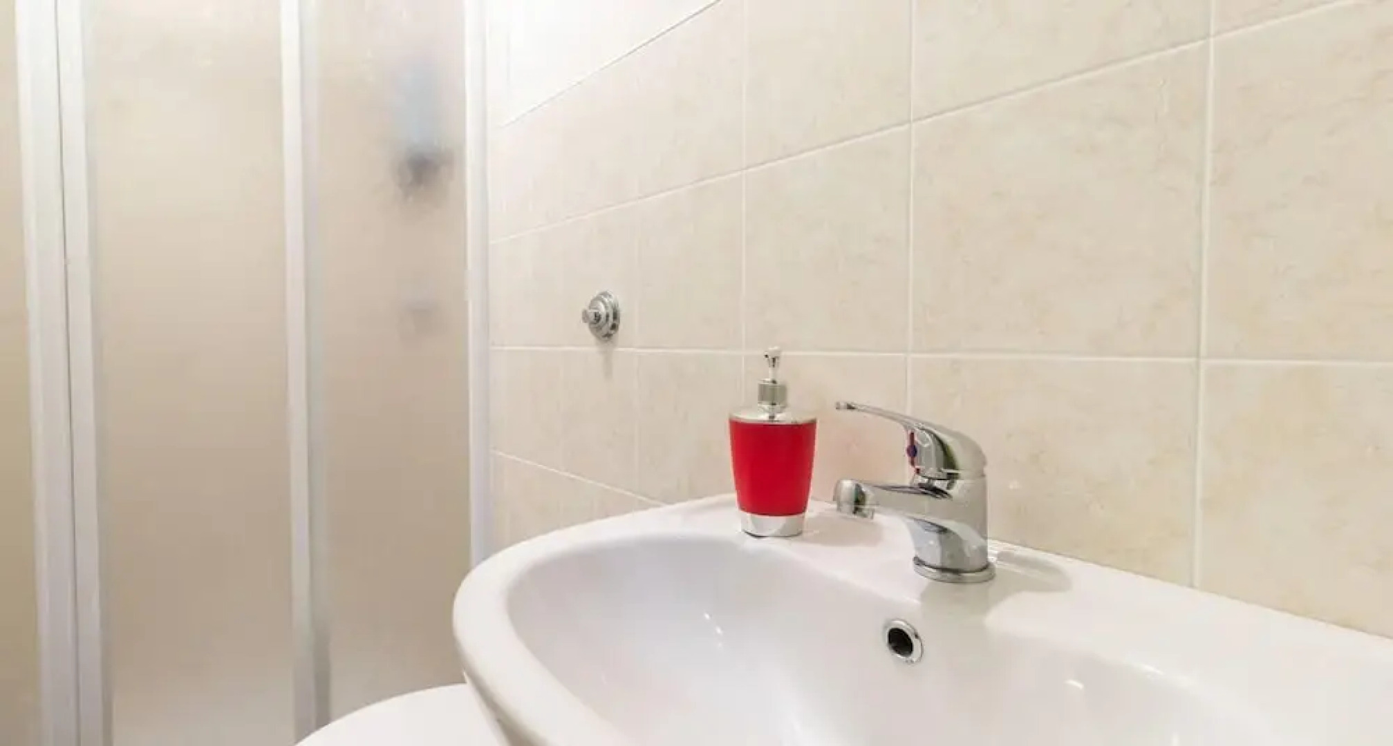 Studio in Castelbuono, With Wonderful City View, Balcony and Wifi