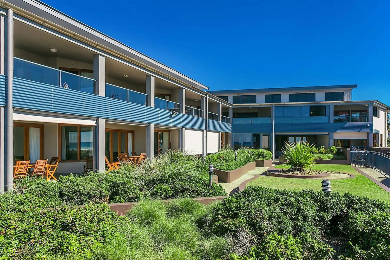 Lennox Point Holiday Apartments