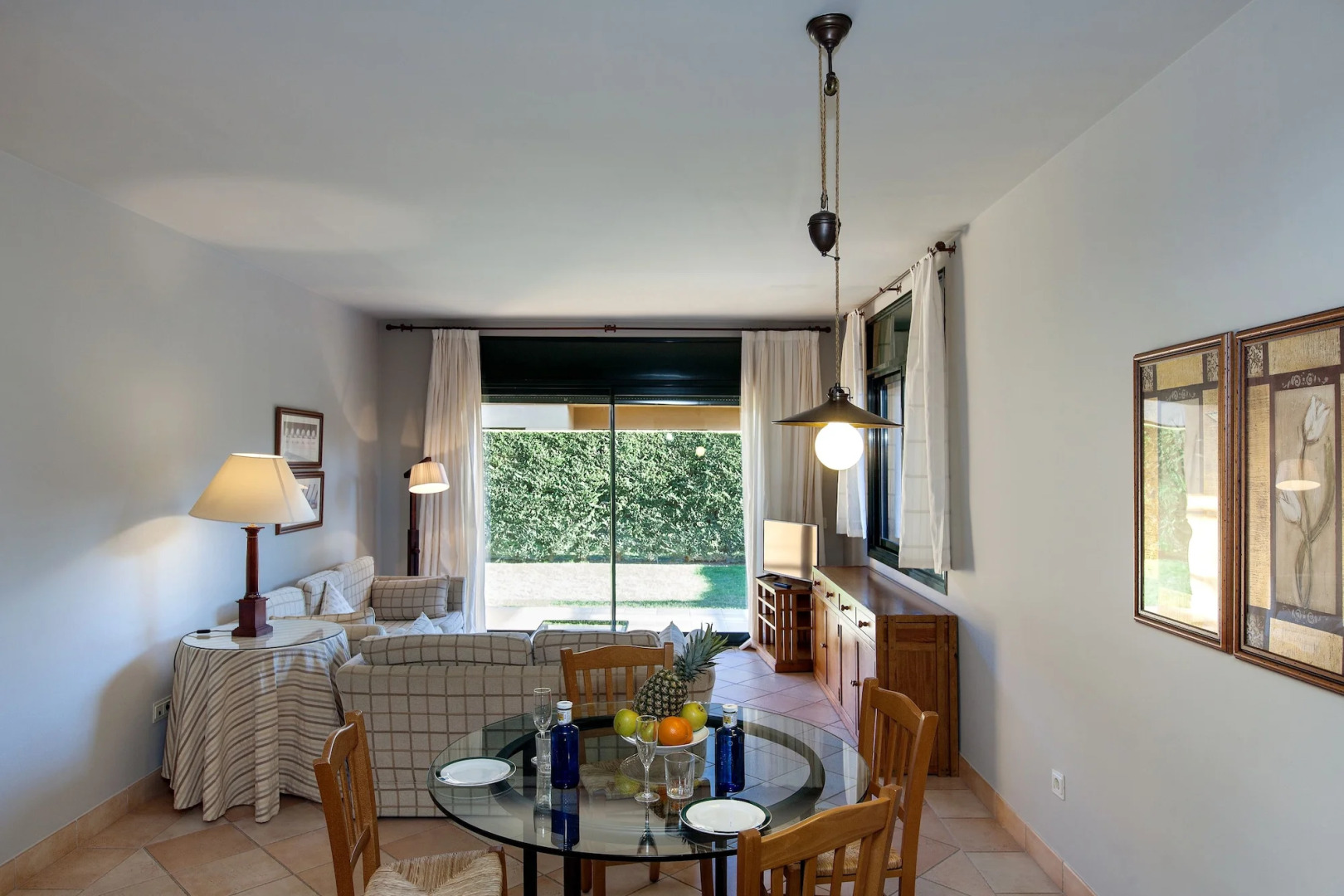 Torremirona Aparthotel Vila Birdie