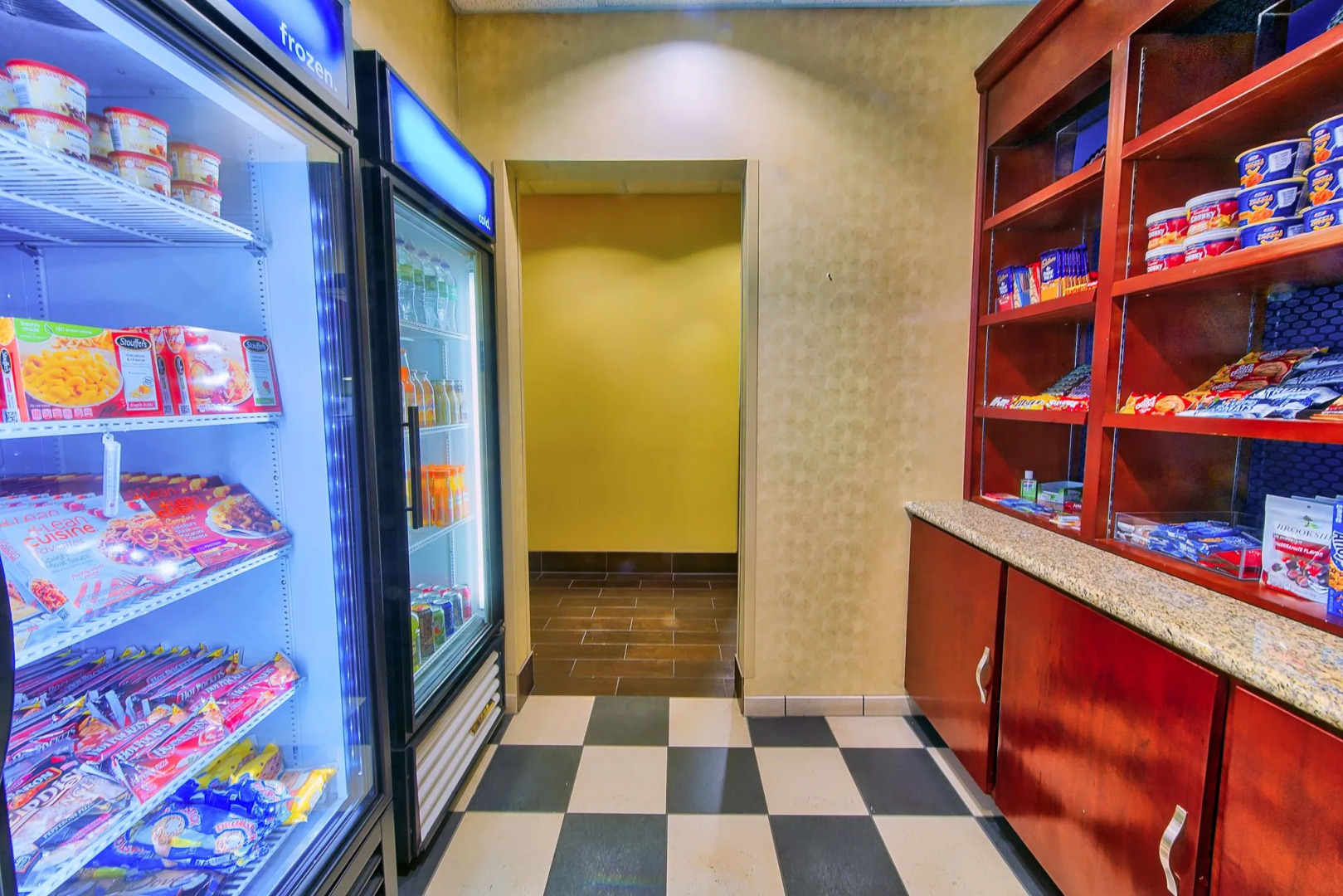 Hampton Inn & Suites Ridgecrest