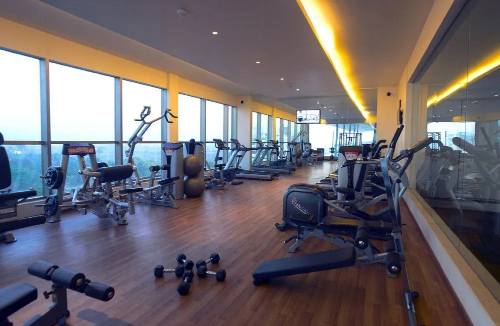 The Gateway Hotel GE Road