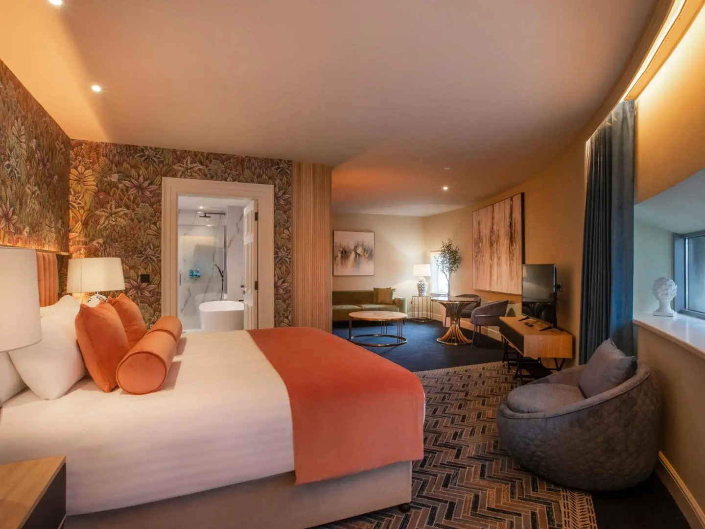 Hyde Hotel (Formerly The Forster Court Hotel)