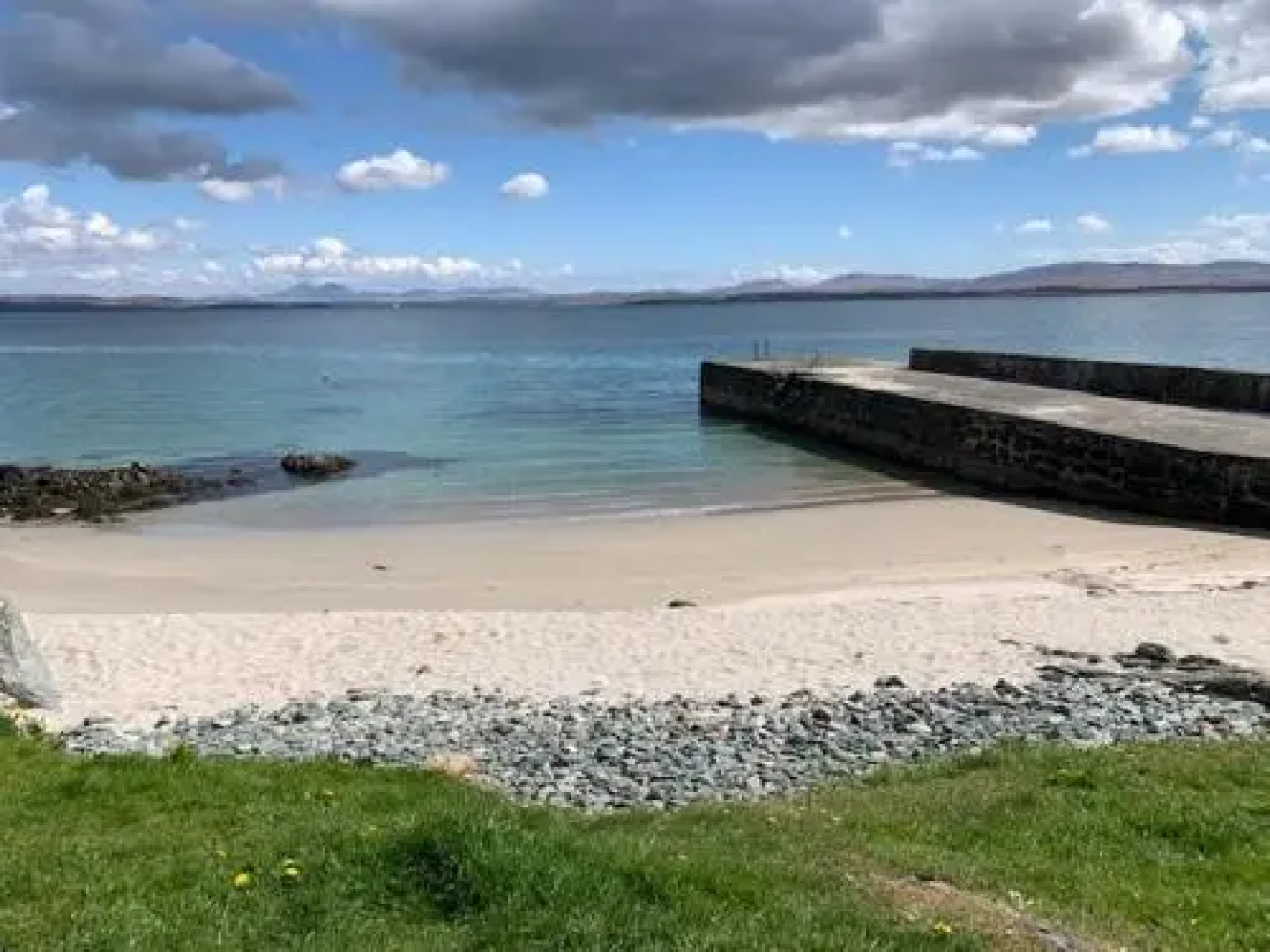 Port Charlotte Hotel