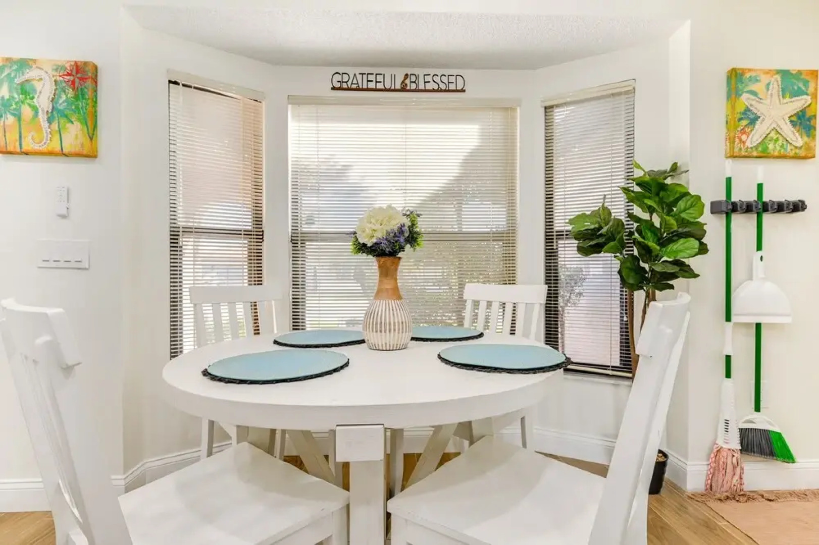 Port Richey Home w/ Pool, Near Beach Park!