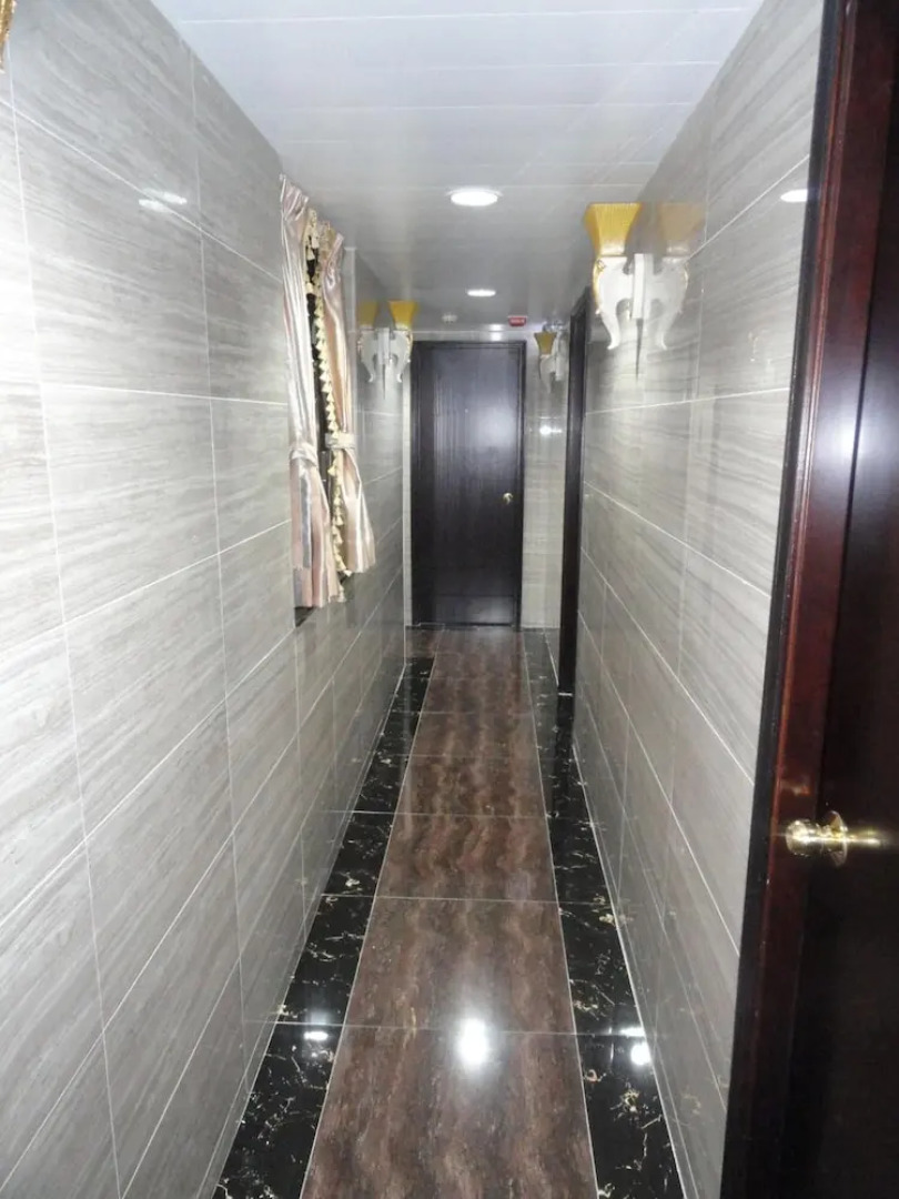 Paris Guest House - Hostel