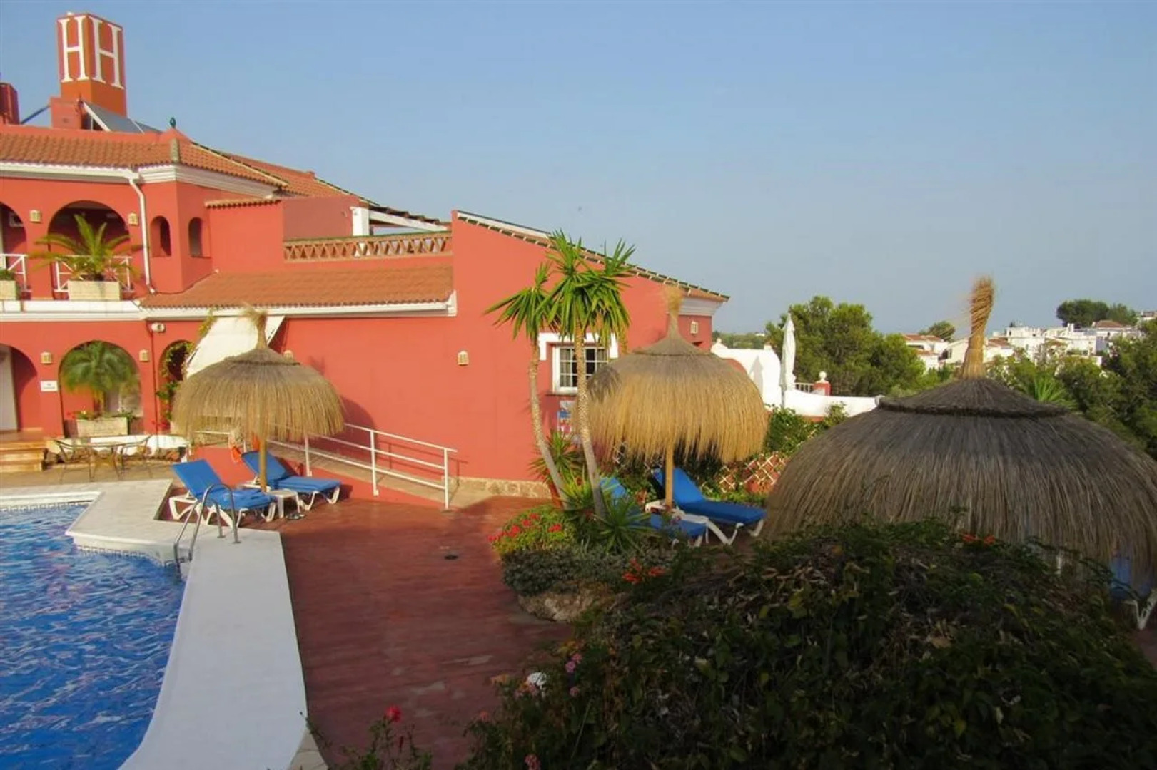 Отель Los Arcos