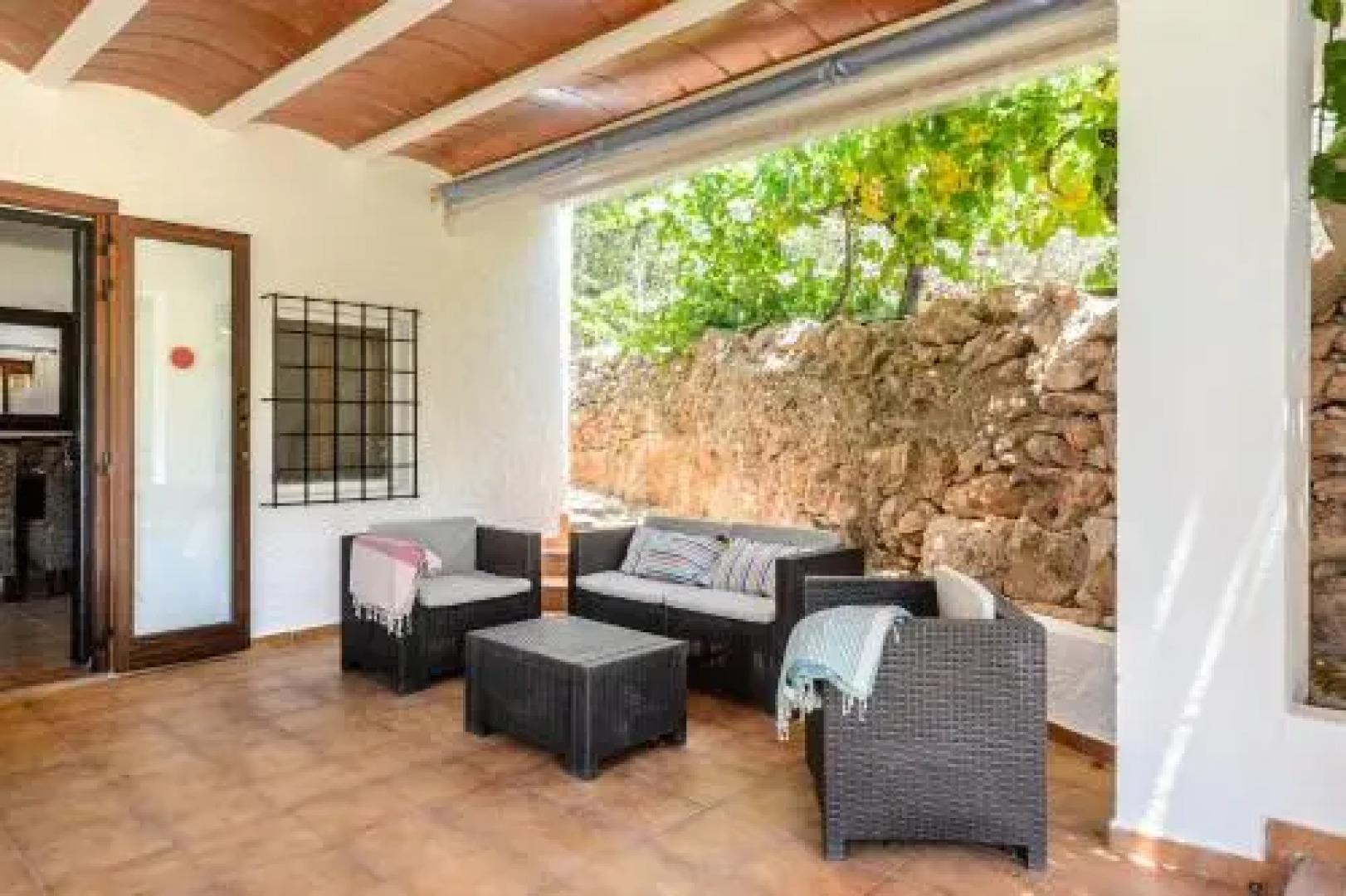 Charming Villa in Benirras with Jacuzzi