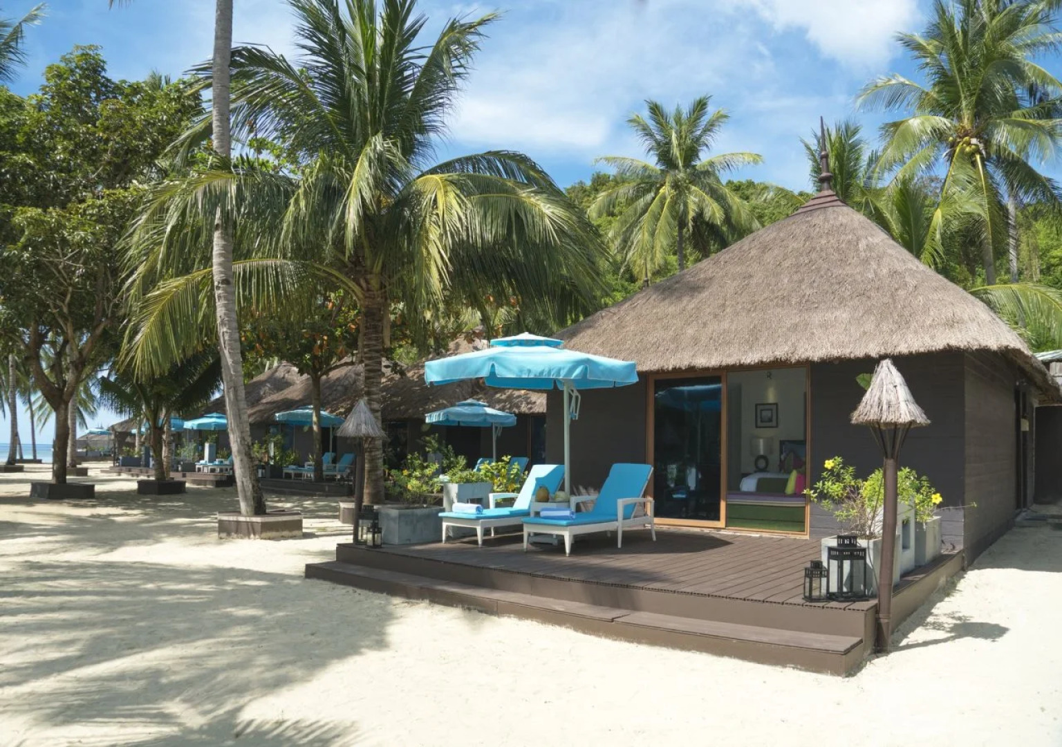 Huma Island Resort and Spa