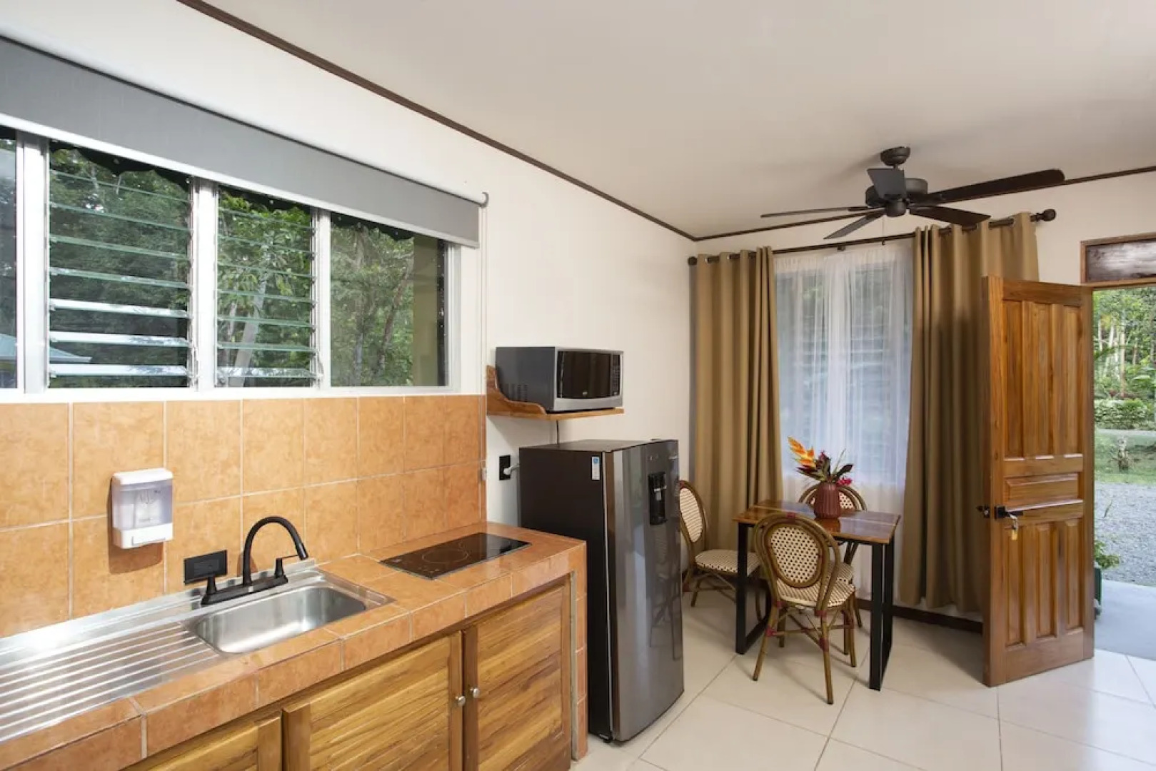 Manzanillo Caribbean Resort