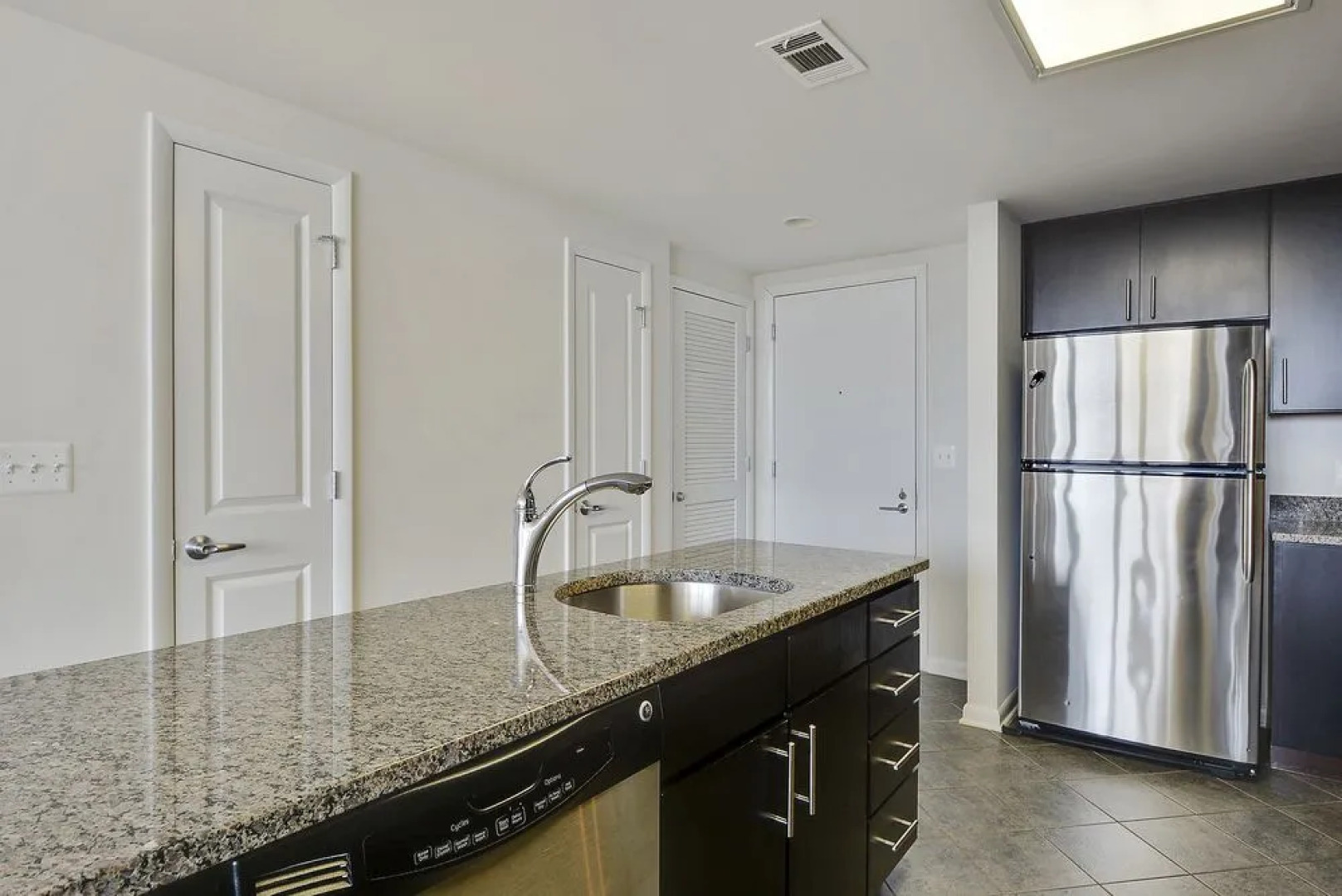 BridgeStreet Millennium at Metropolitan Park