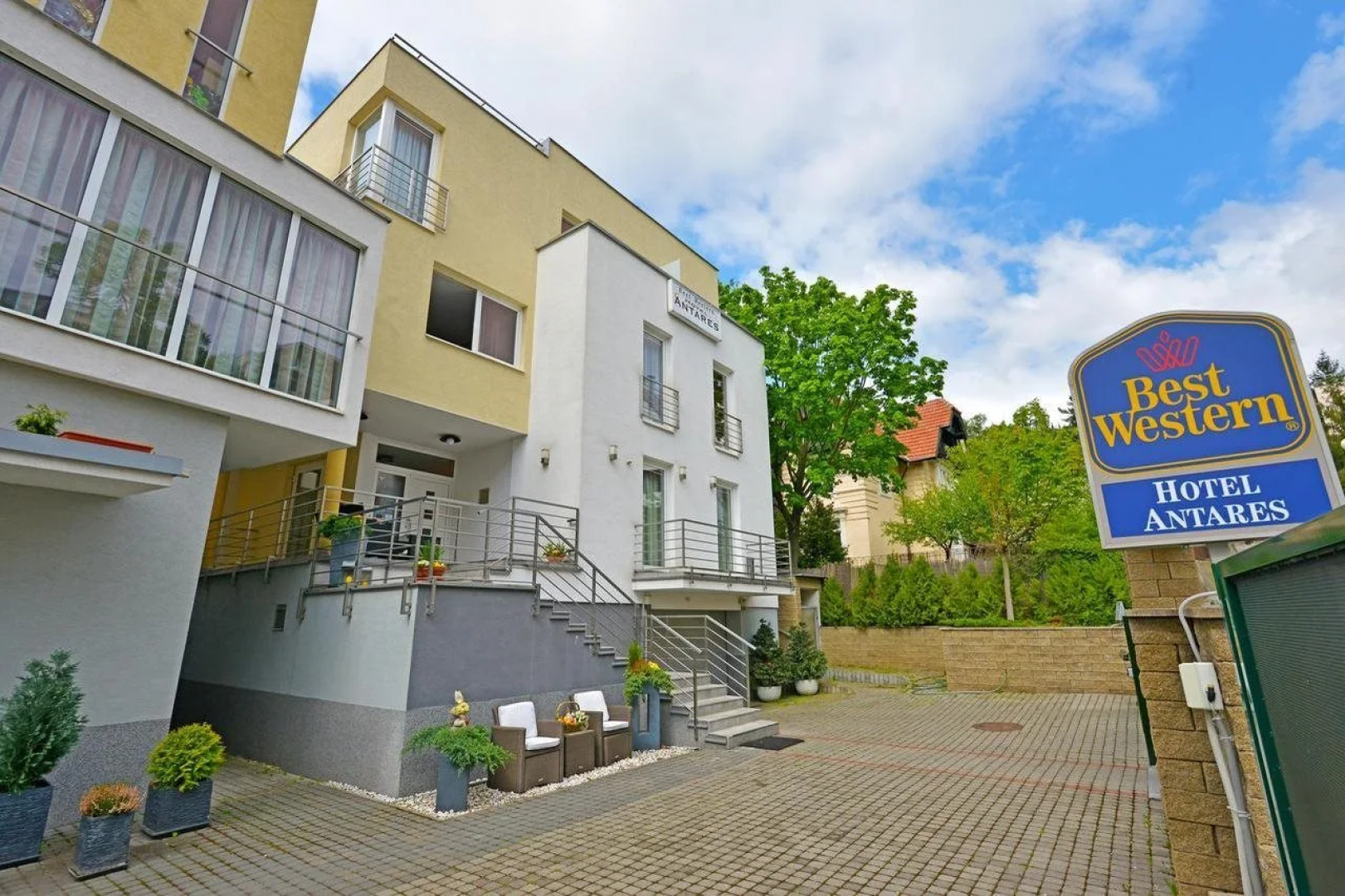 Hotel ANTARES
