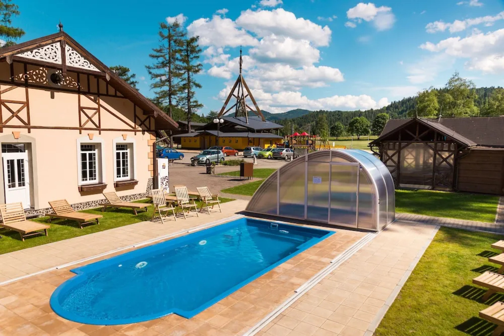 Kupele Cerveny Klastor Smerdzonka