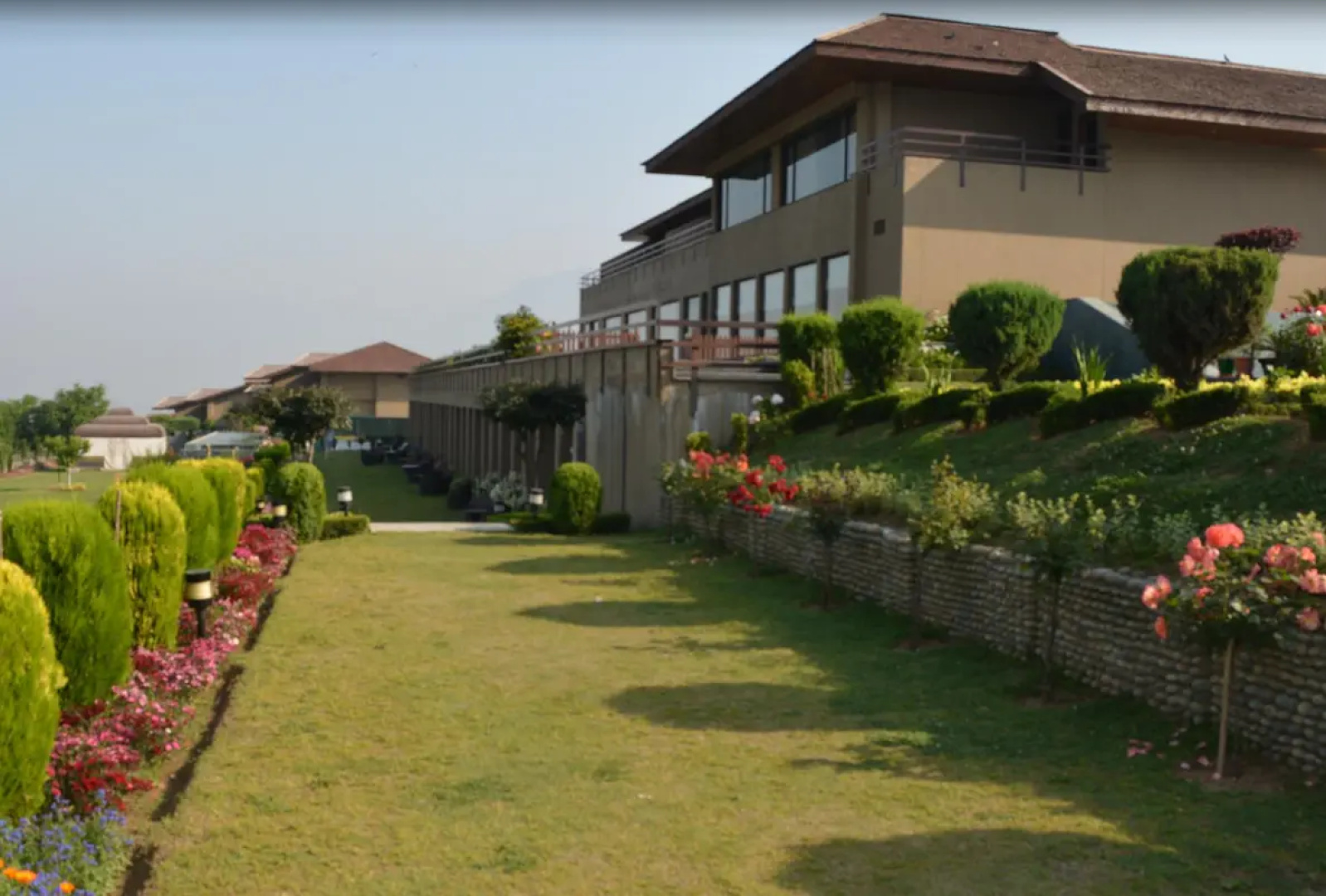 Taj Dal View Srinagar