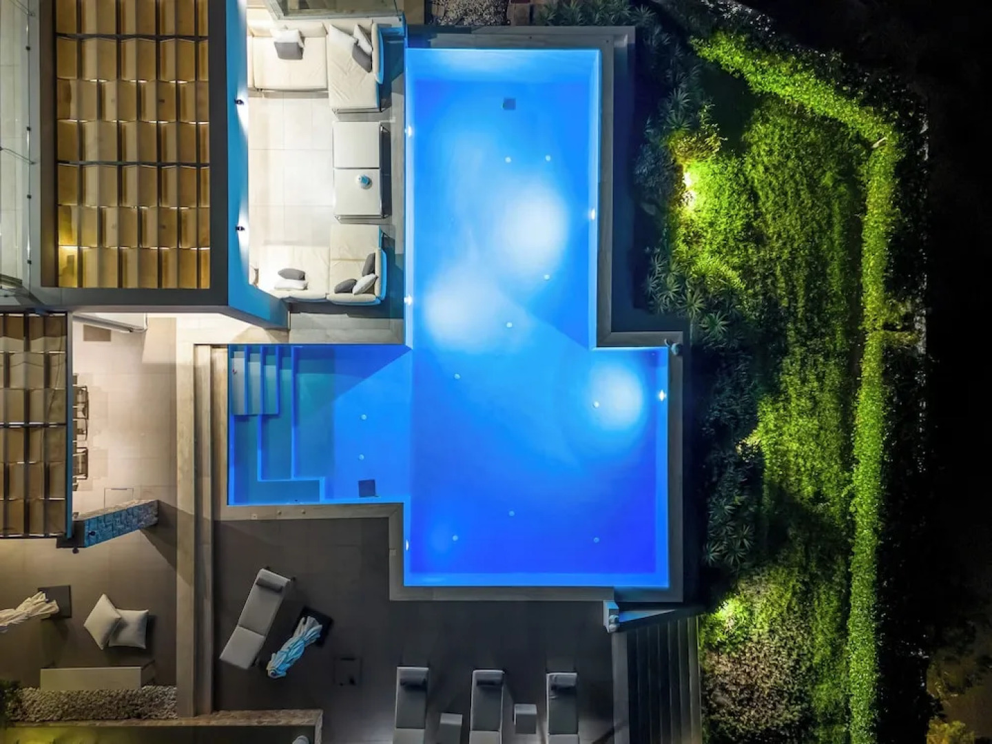 Welcome to Villa Soligia! Beach Front Villa Large Private Pool Amazing Sea View