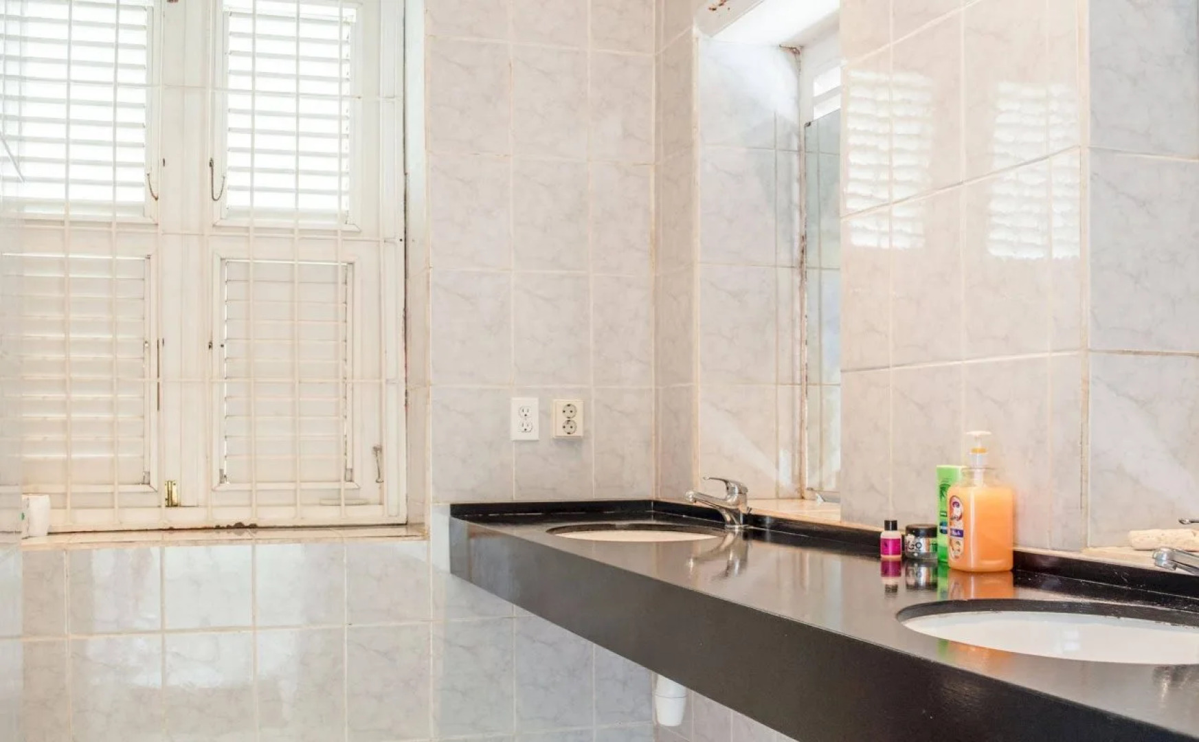 Poppy Hostel Curaçao