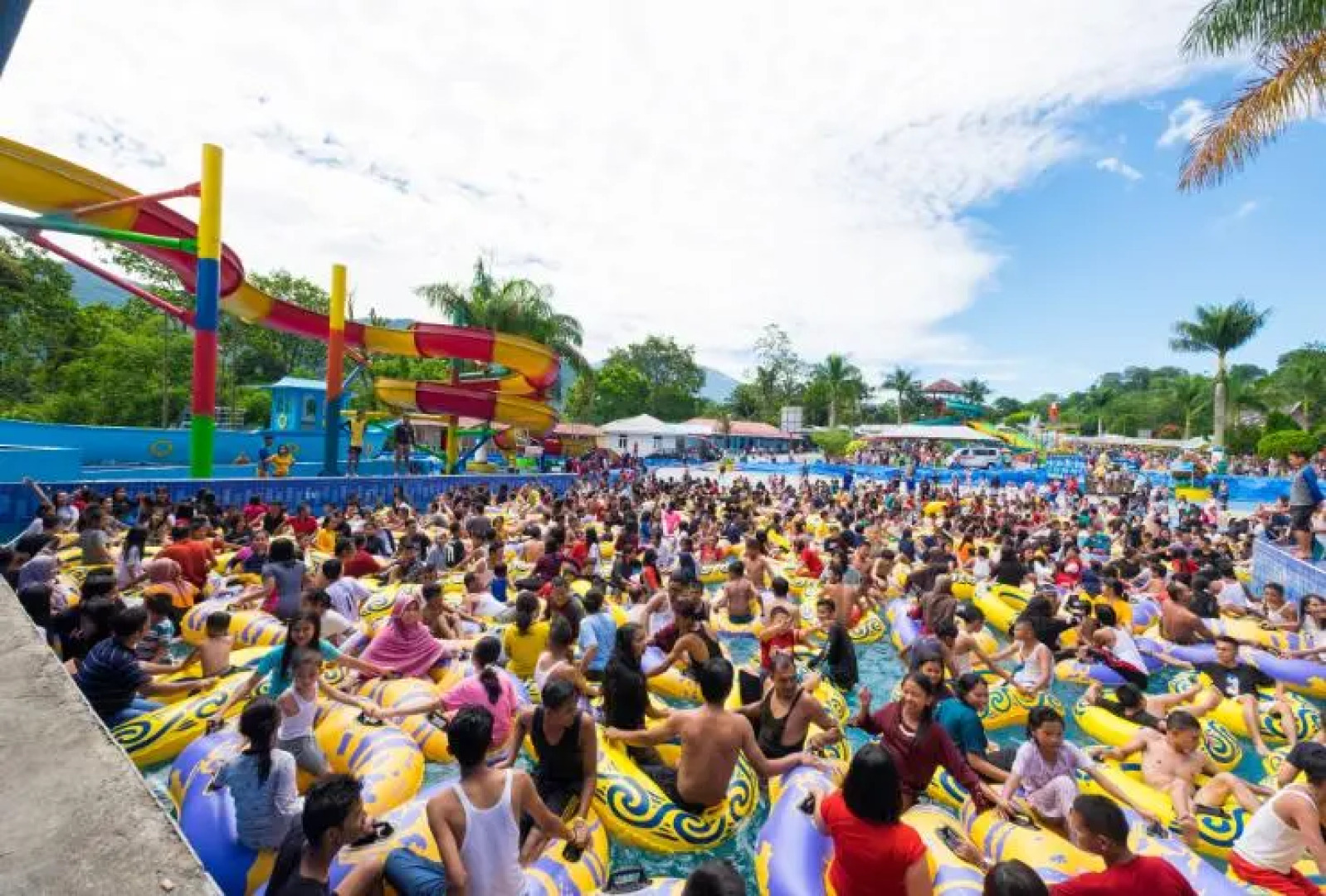 Mifan Water Park & Resort