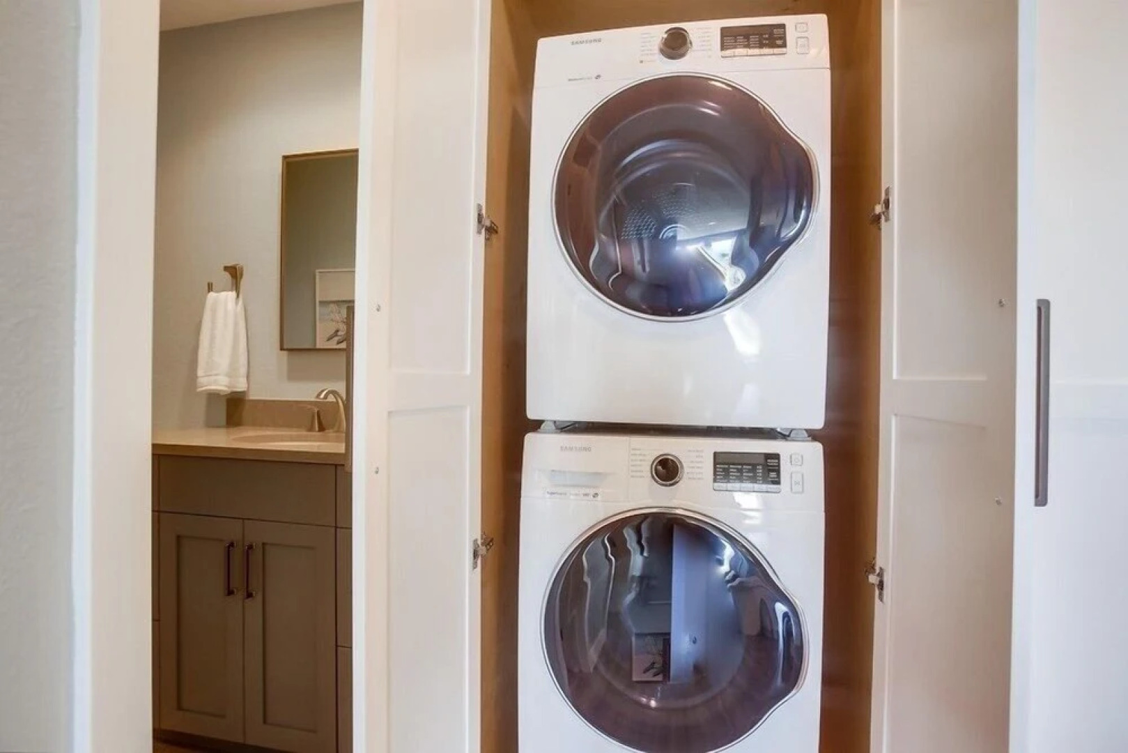 Ocean View Condo Located on The Bluff features EV Charging and Spa SBTC112 by RedAwning