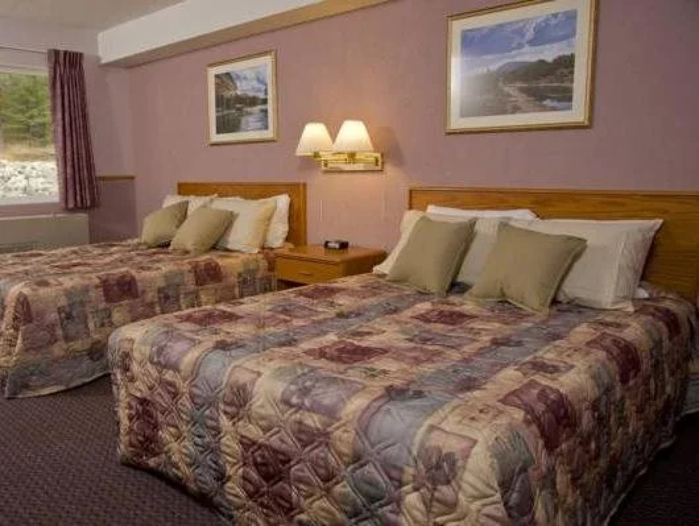 Thunder Bay Inn