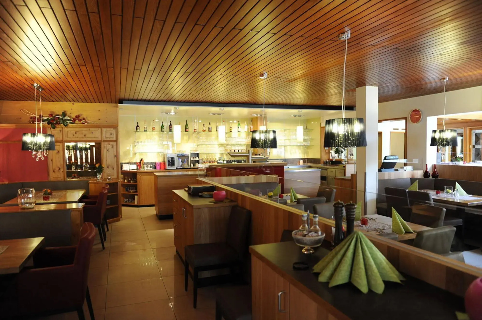 Hotel Hellers Twenty Four 2