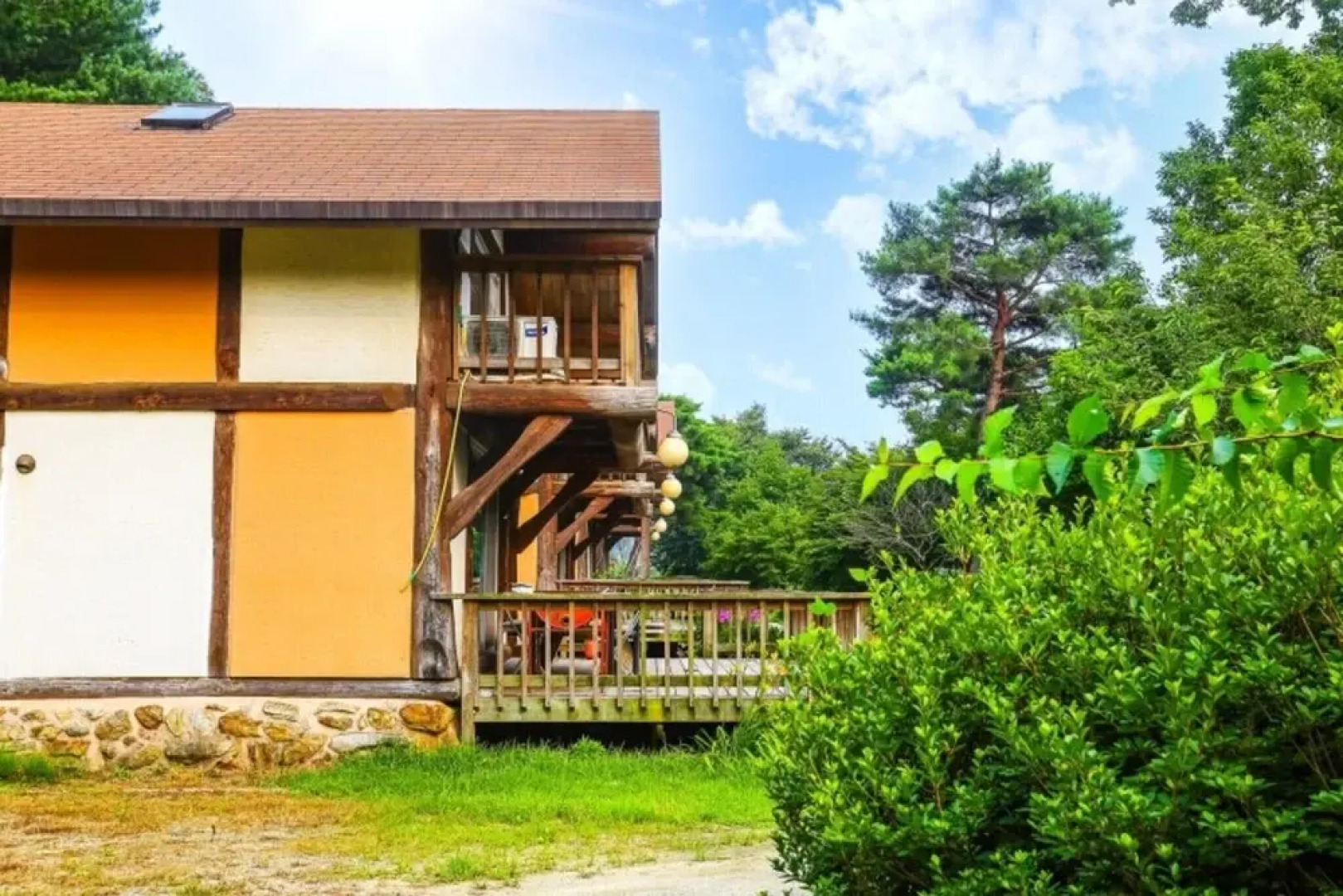 Yangpyeong Log Camp Pension