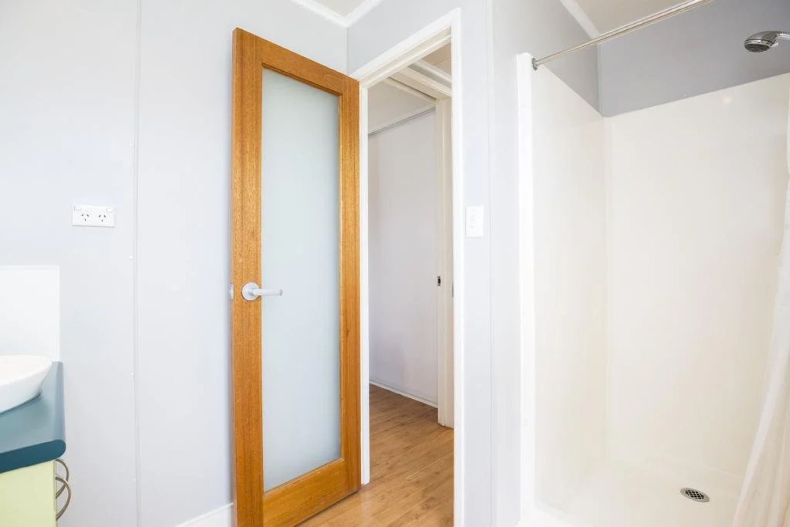 Secura Lifestyle Magnetic Gateway Townsville