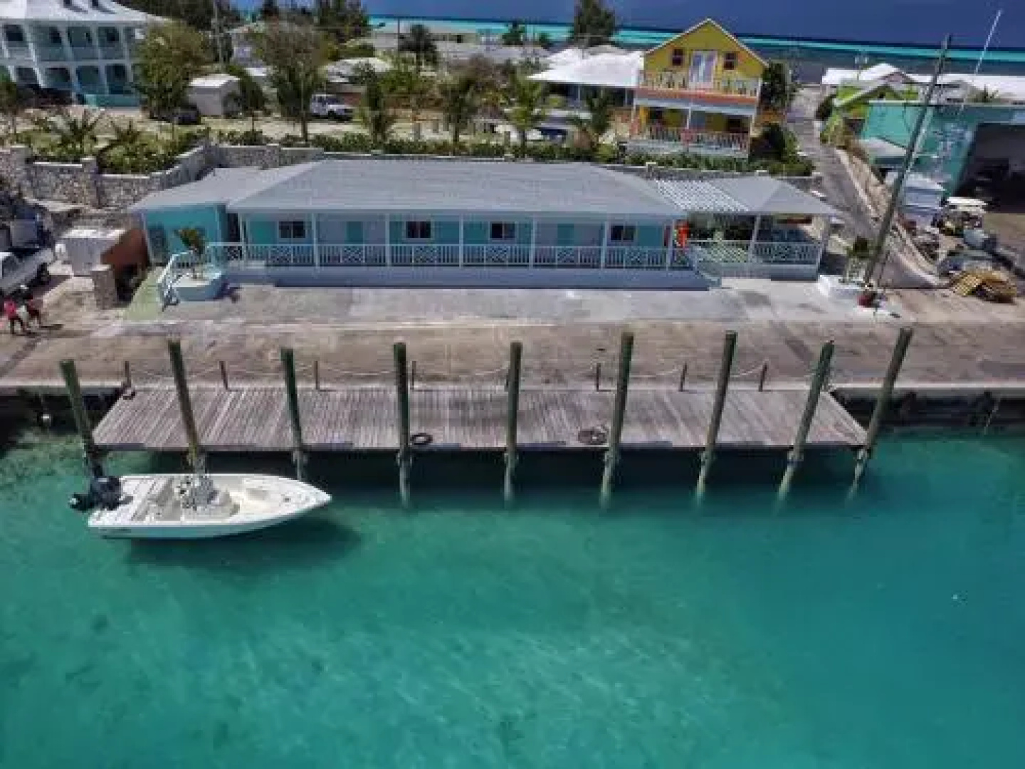 Harbourbreeze Suites