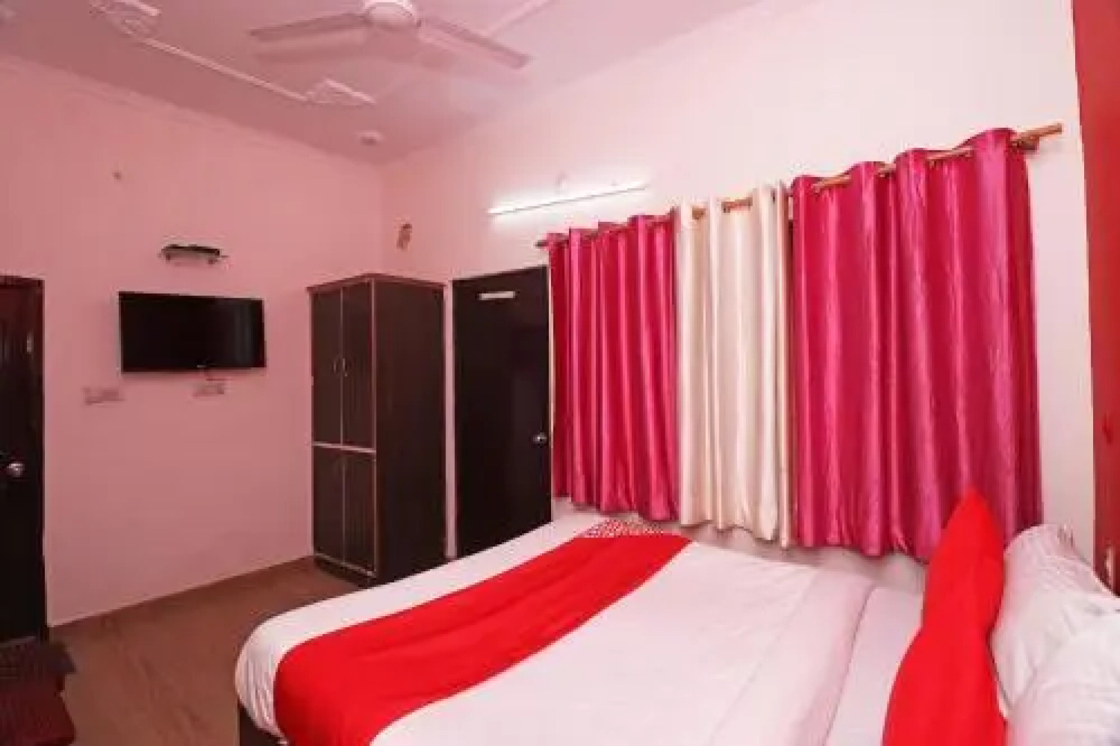 OYO 27750 Bhagwati Residency