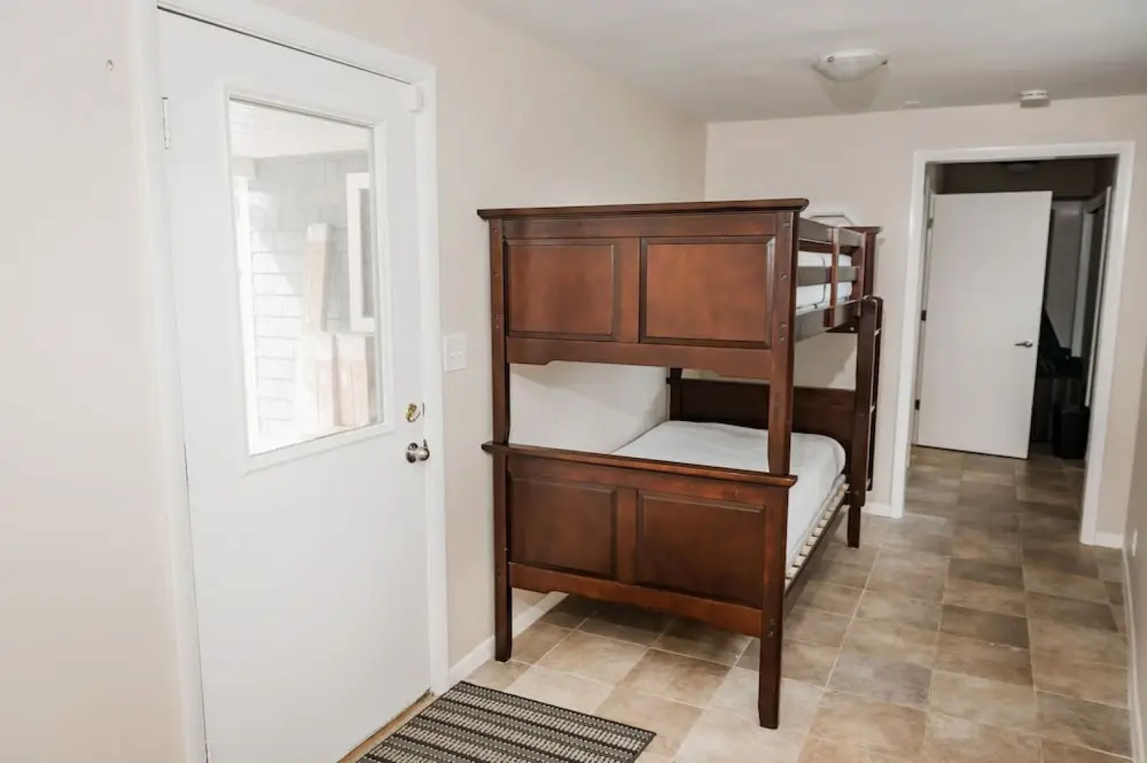 4BDR Blue Haven Cottage Grand Haven 150