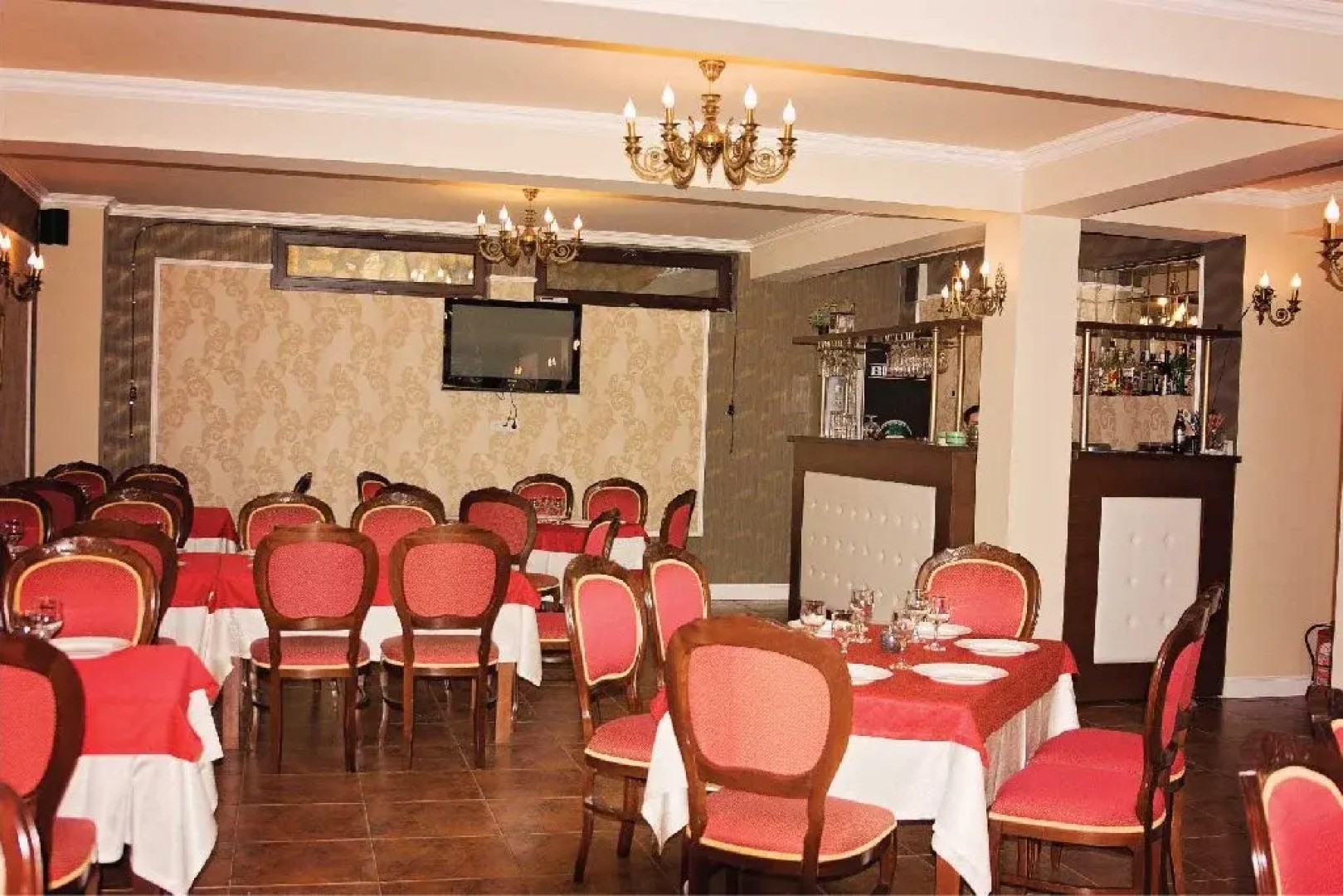 Complex Caprice-Monteoru