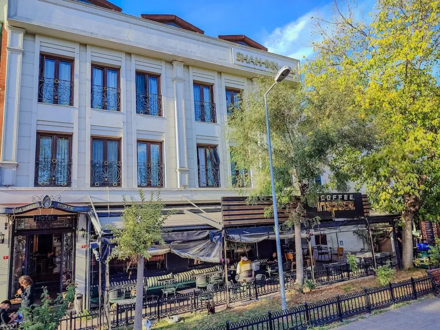 Shah Inn Hotel